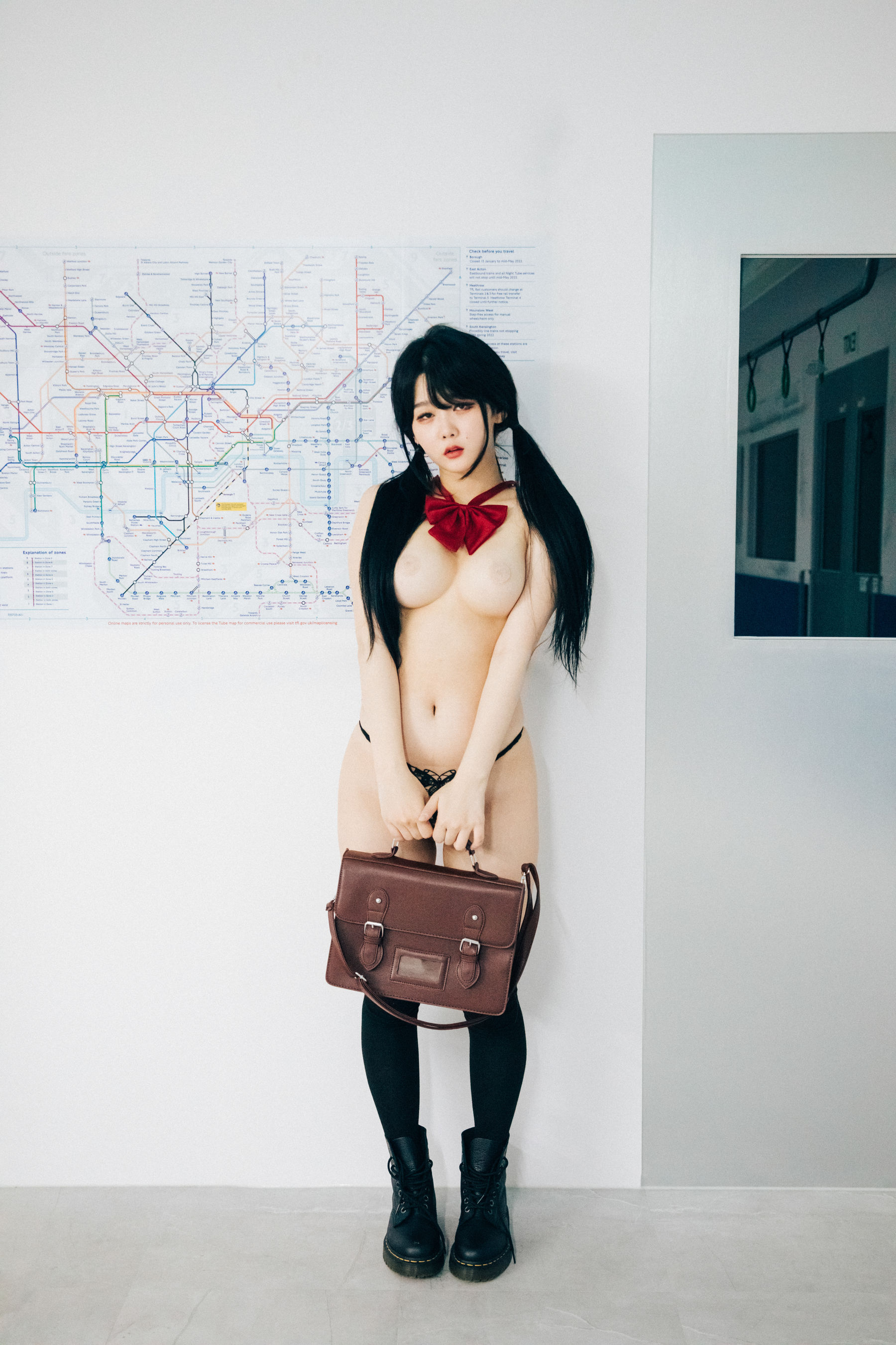 [LOOZY] Zia – Subway [102P]-66COS