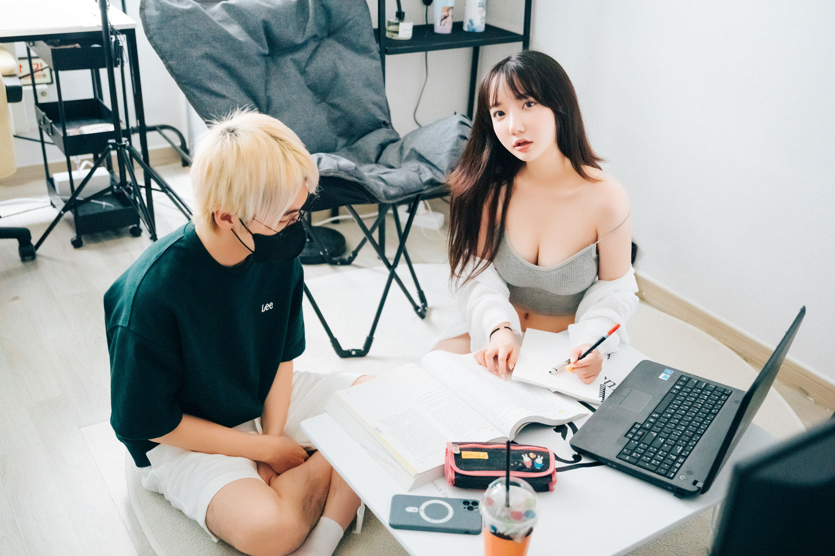 [LOOZY] Yeeun – Rrivate tutor [64P]-66COS