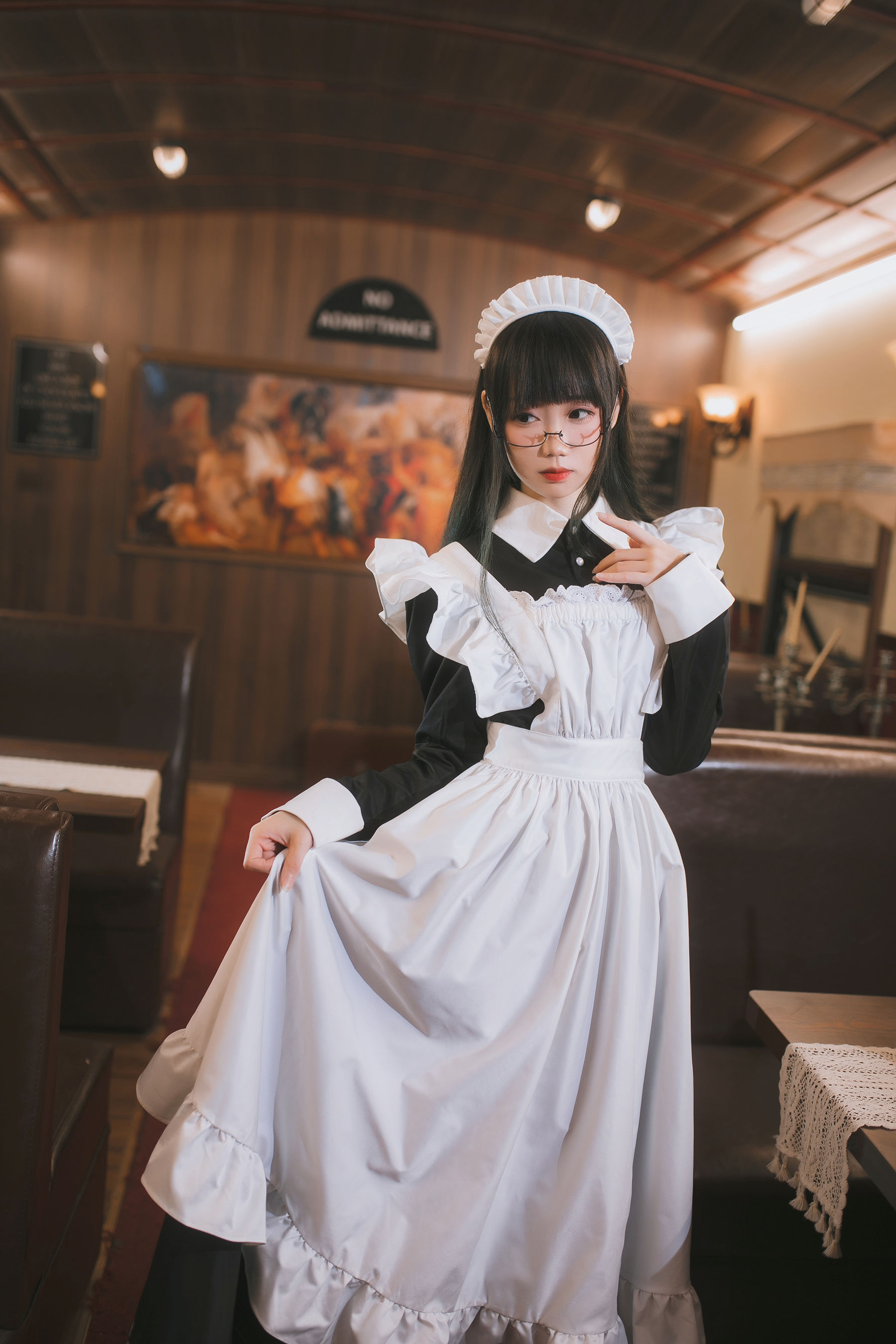 焖焖碳 – 女仆 [33P]-66COS