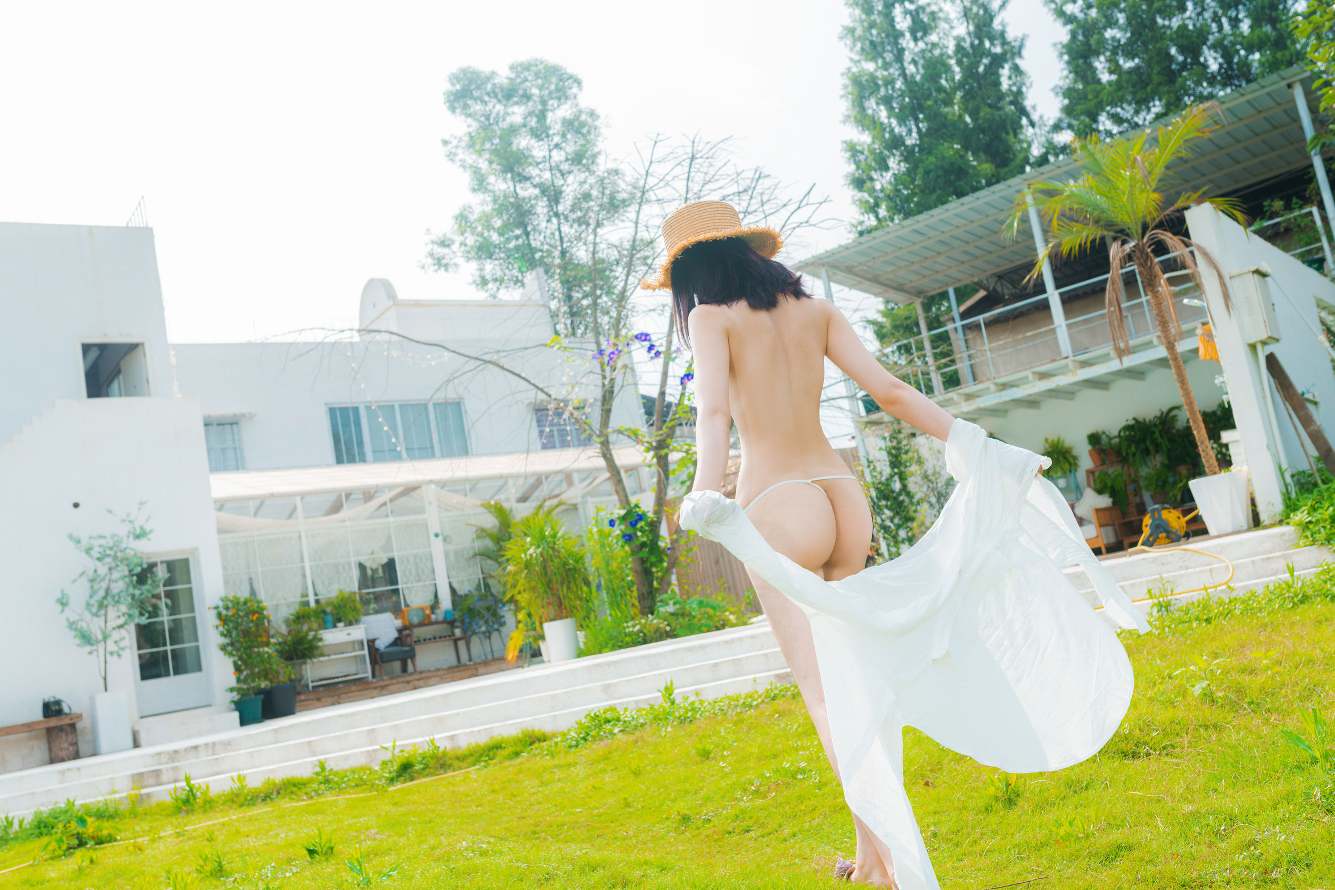 Nnian – 夏日限定泳池 [17P]-66COS