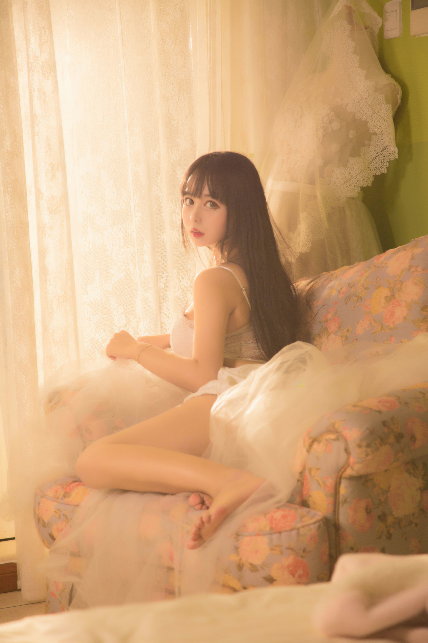 大眼萌妹黑猫猫OvO 少女写真 [26P] 插图4