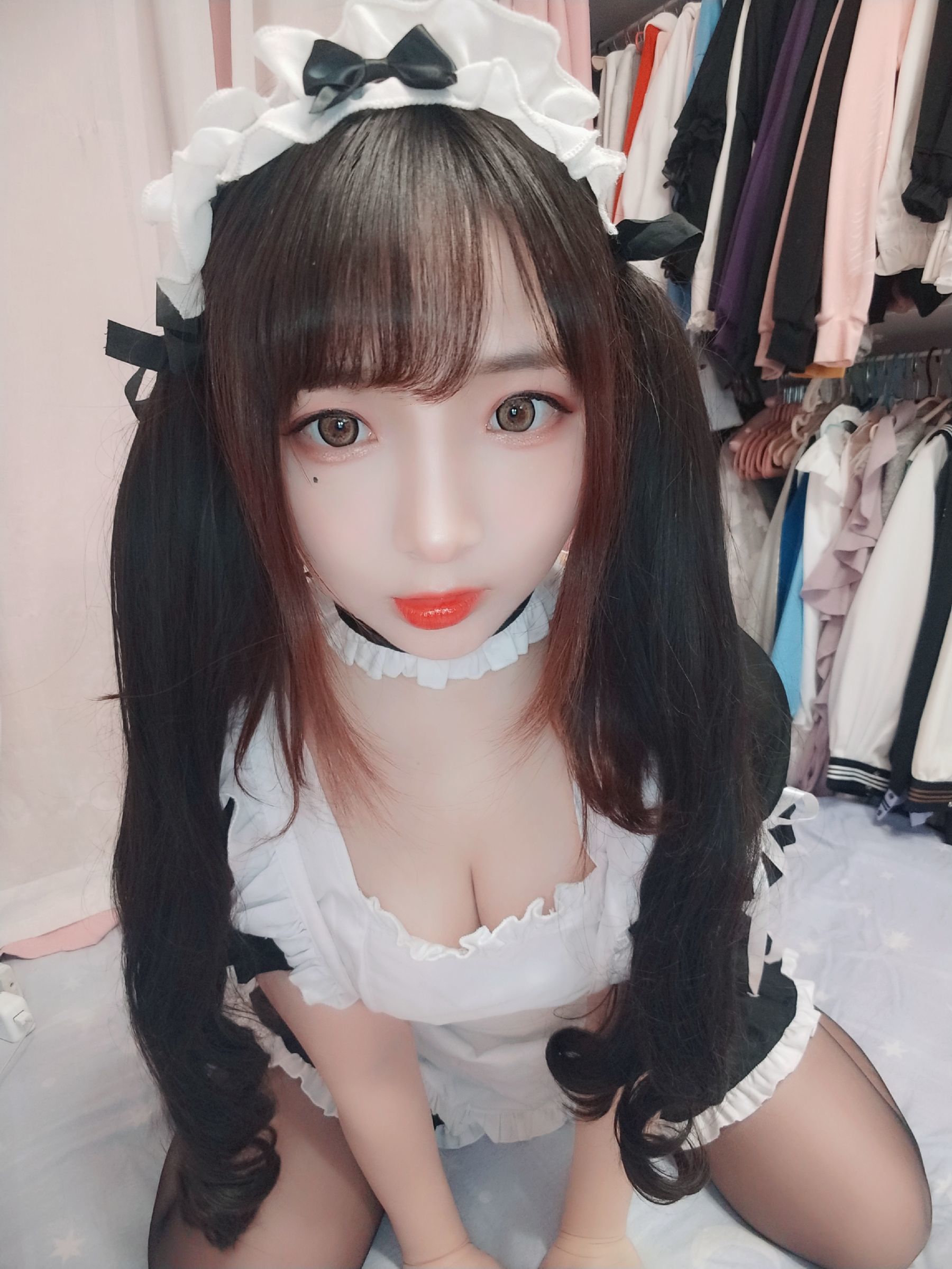 二次元美女古川kagura – 黑丝女仆 [49P]-66COS