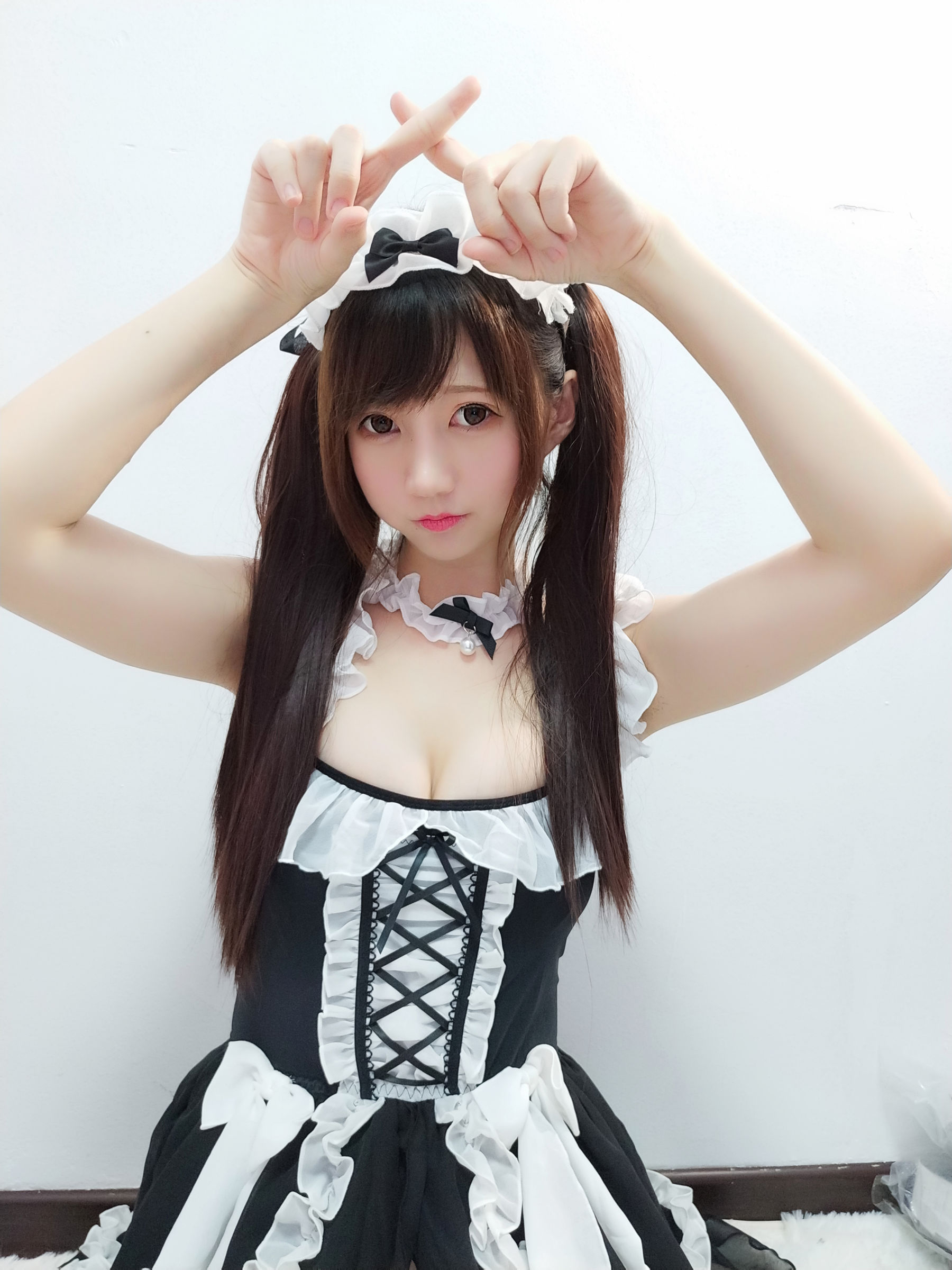 NAGISA魔物喵 – 女仆小姐 [9P]-66COS