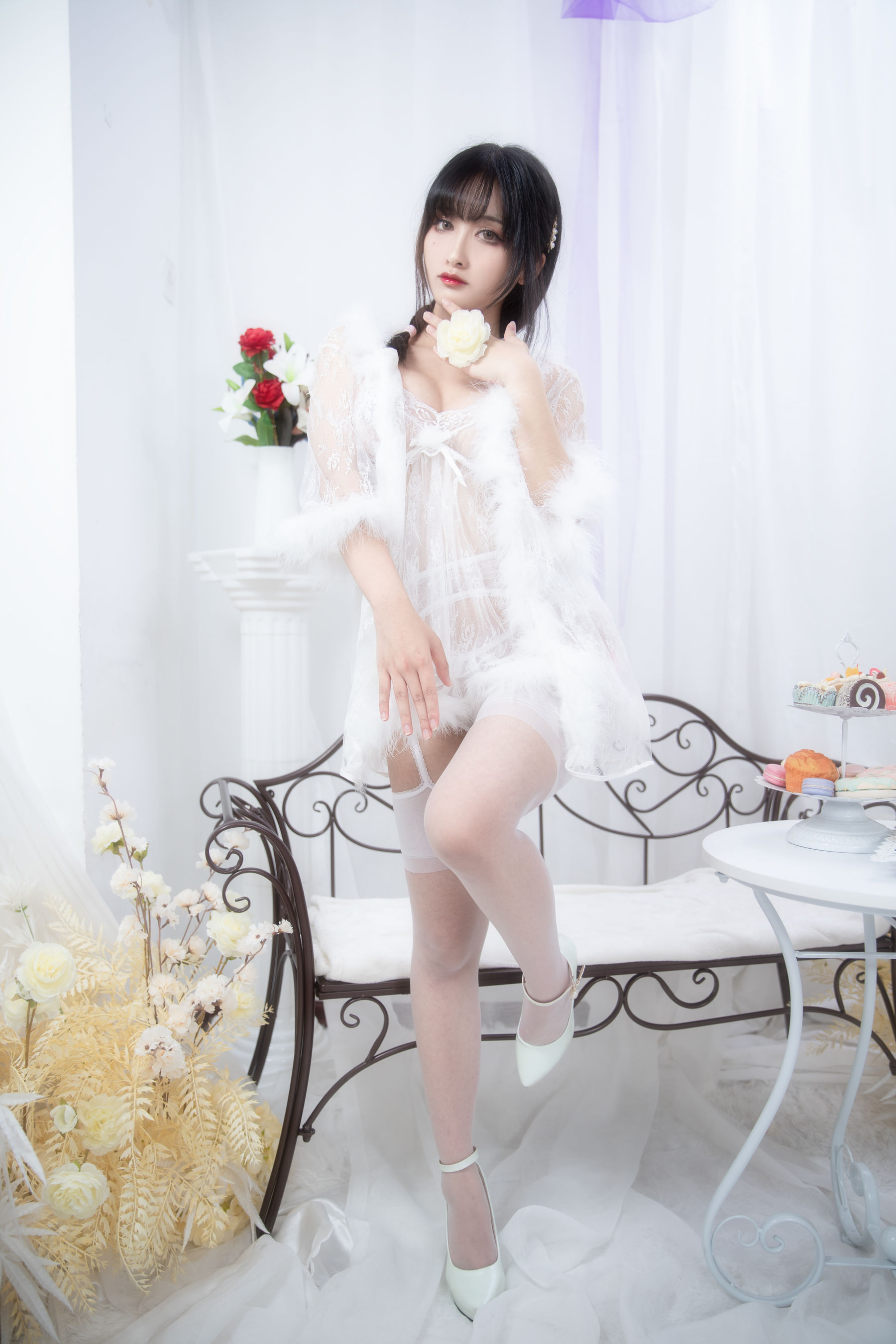 动漫博主洛璃LoLiSAMA – 蛋糕 [25P]-66COS