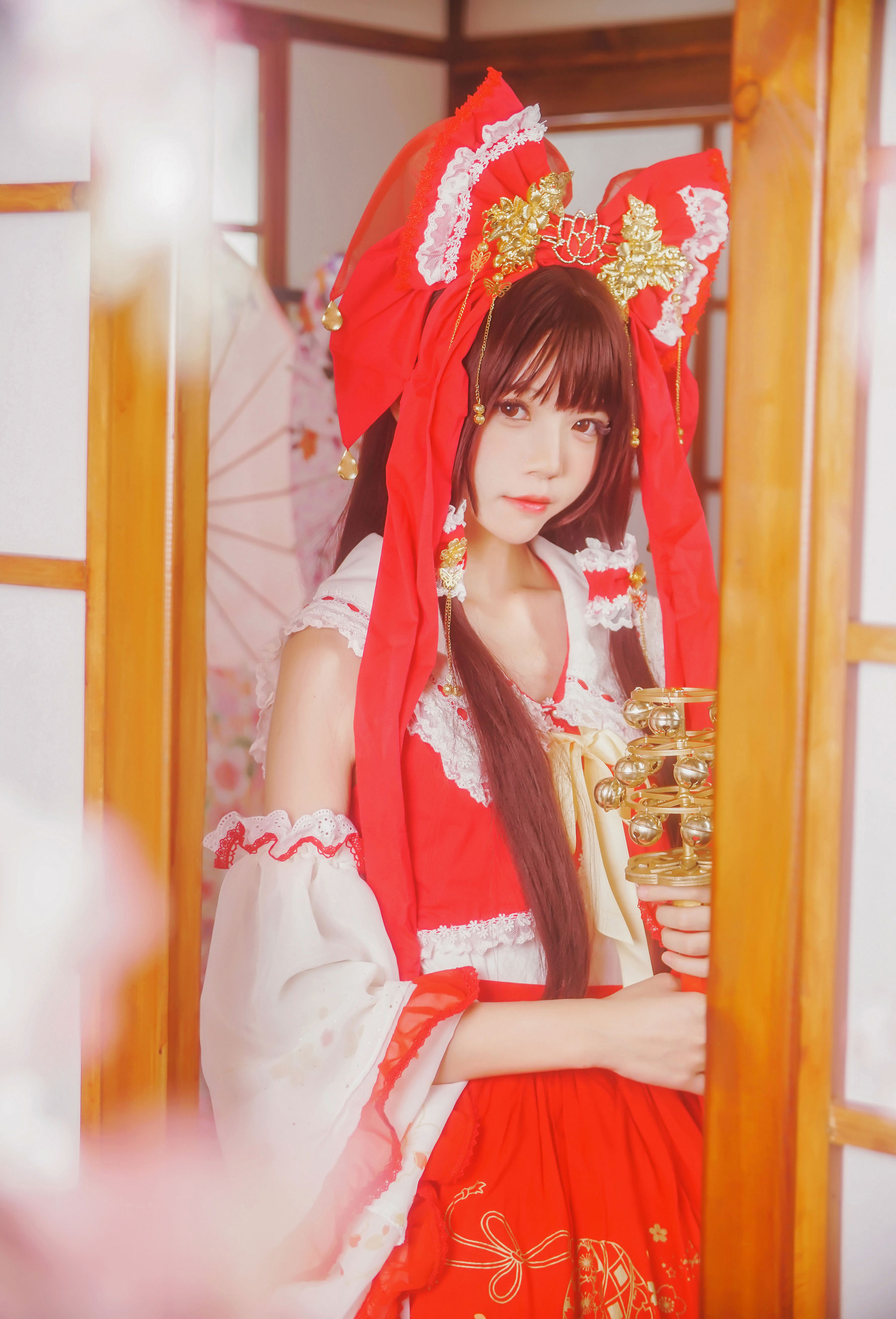 [萝莉COS] 疯猫ss《灵梦》 [40P]-66COS