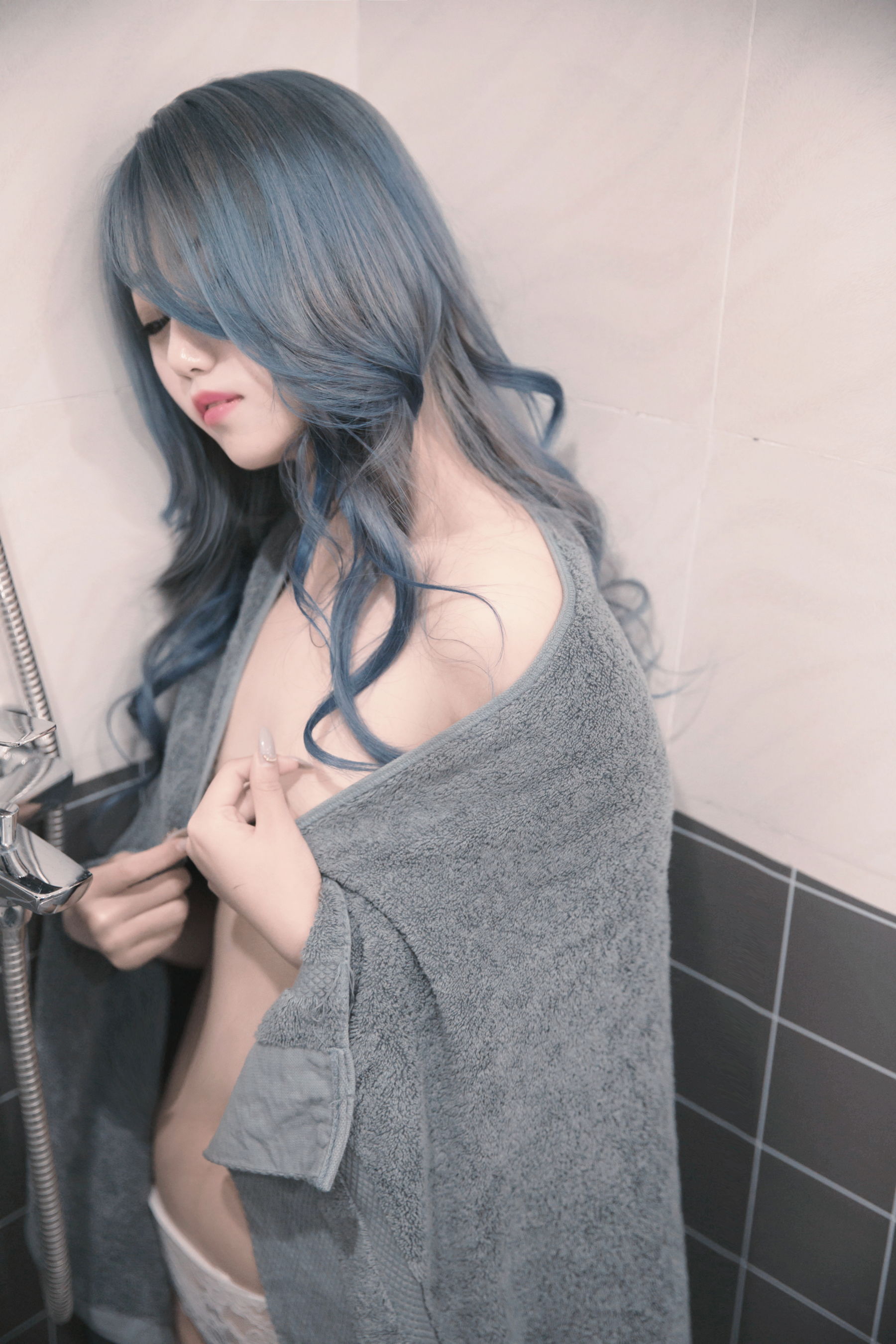 eloise软软 – 浴烟欲雾 [13P]-66COS