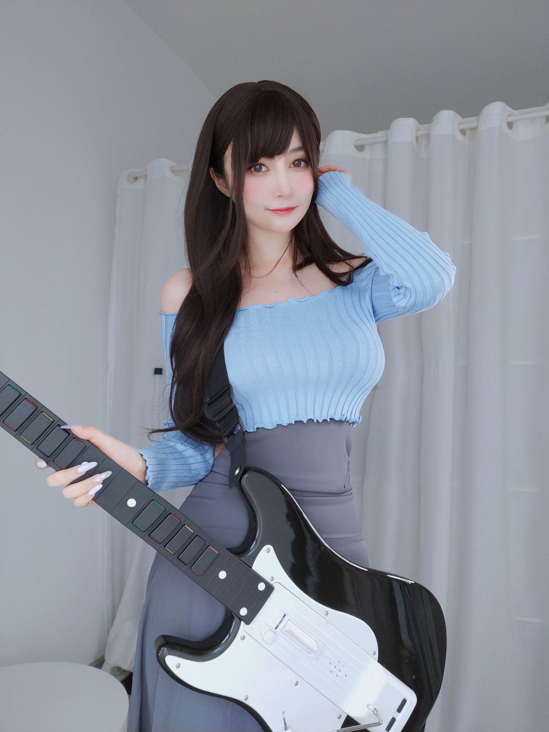 Coser小姐姐白银 – 吉他妹妹 [153P]-66COS