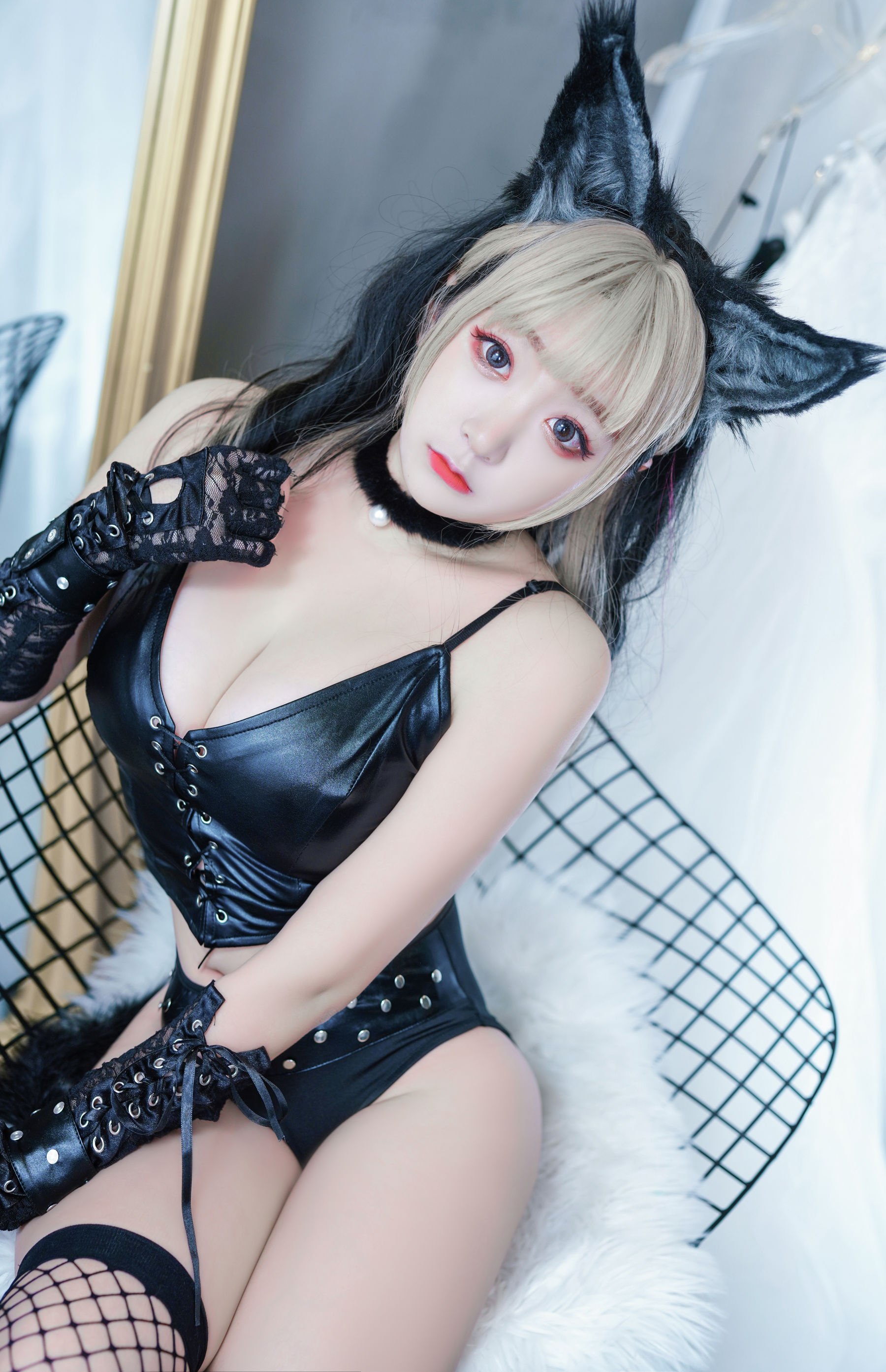 动漫博主恩田直幸 – 皮衣小狼 [45P]-66COS