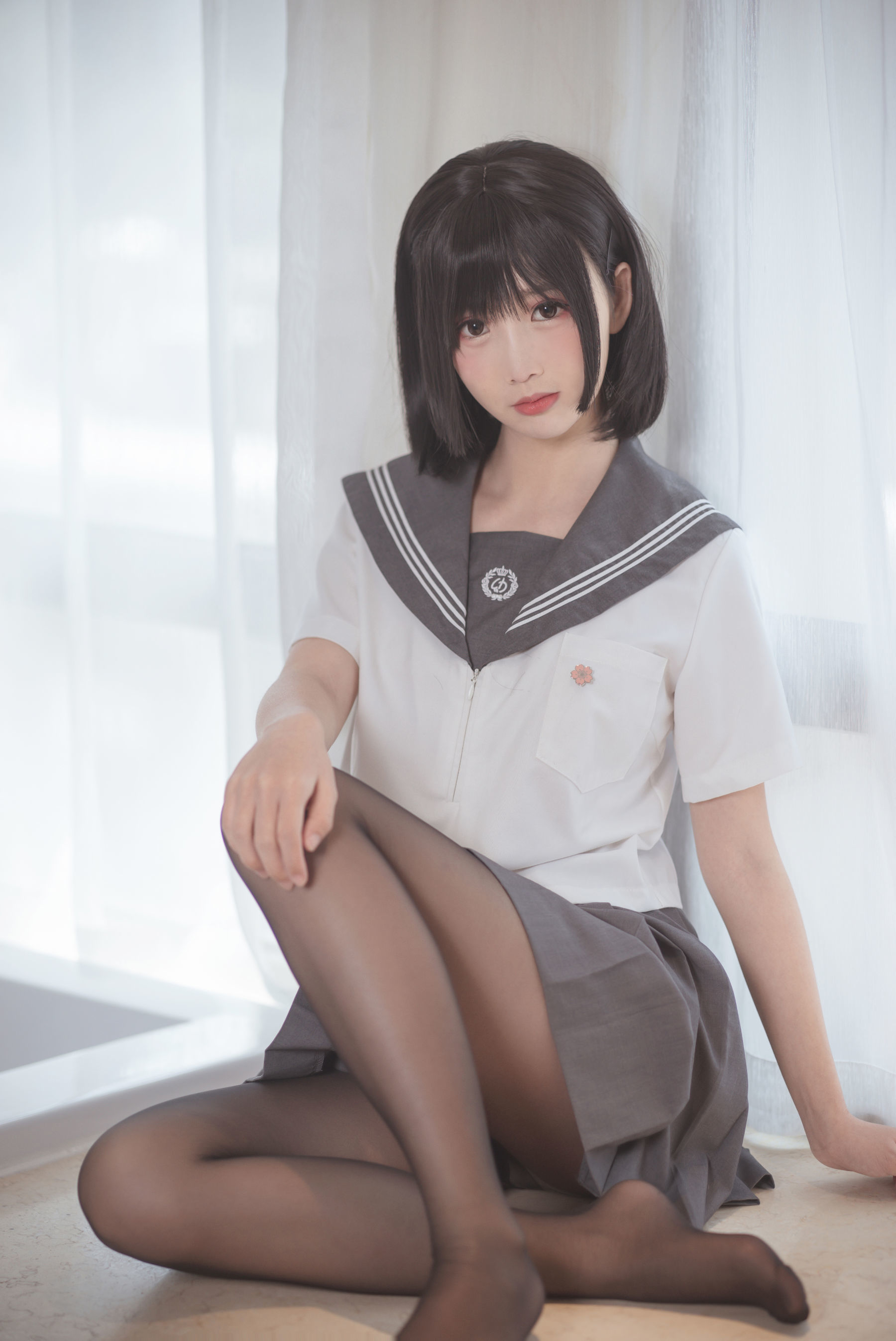 [萝莉COS] 面饼仙儿 – 脑内少女 黑丝JK [25P]-66COS