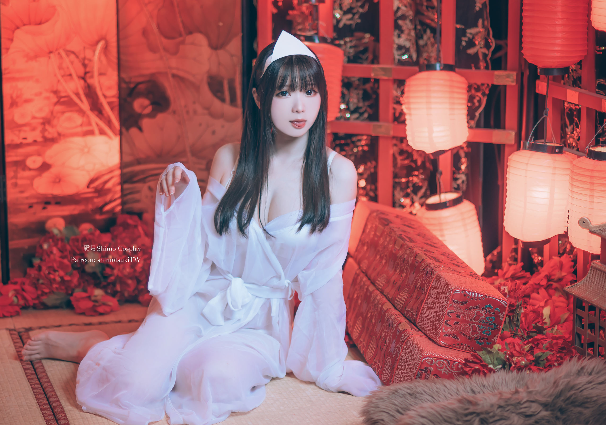 微博妹纸霜月shimo – 万圣 [19P]-66COS