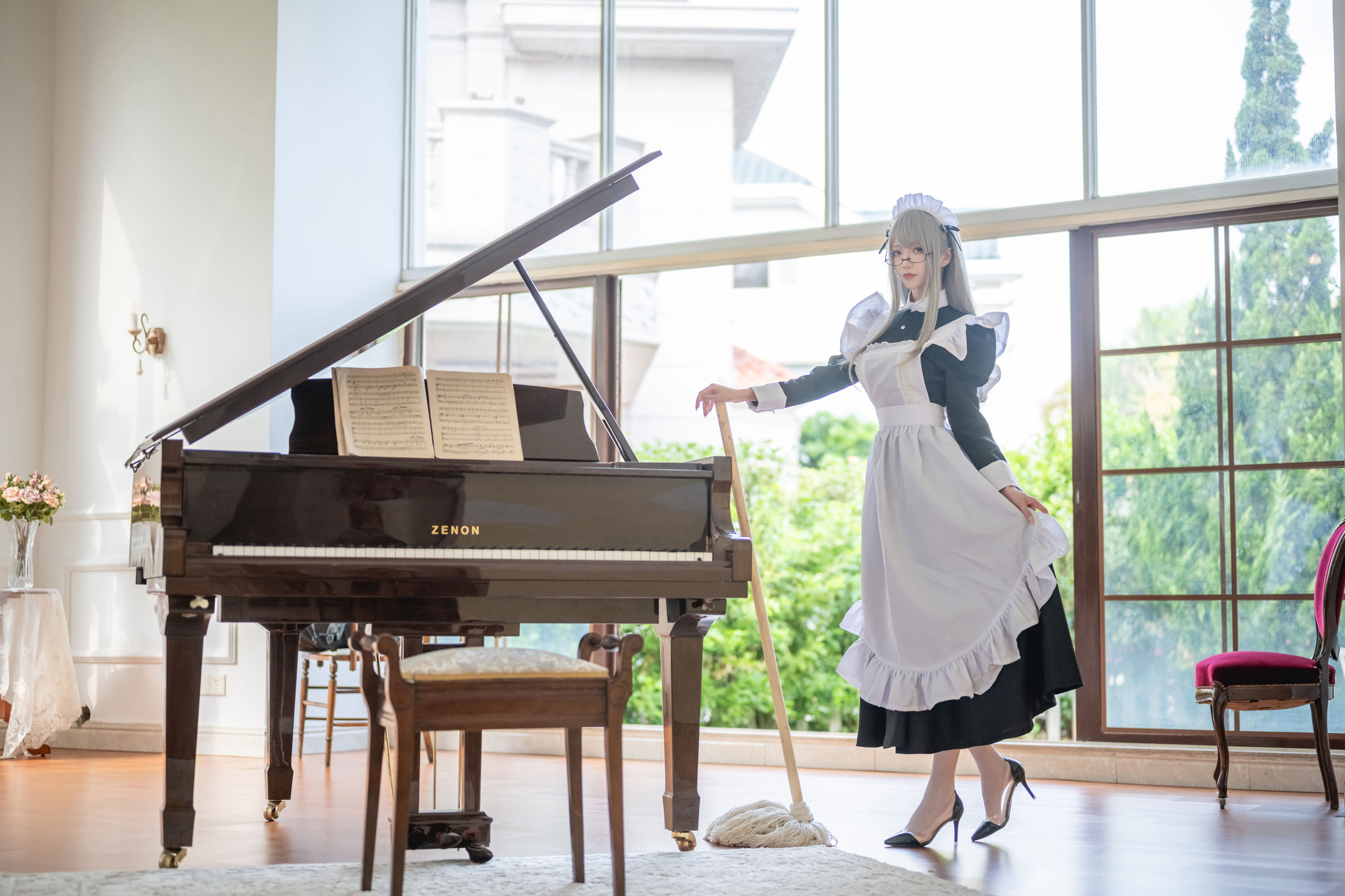 长腿Coser青青子Js – 职业恋爱 [50P]-66COS