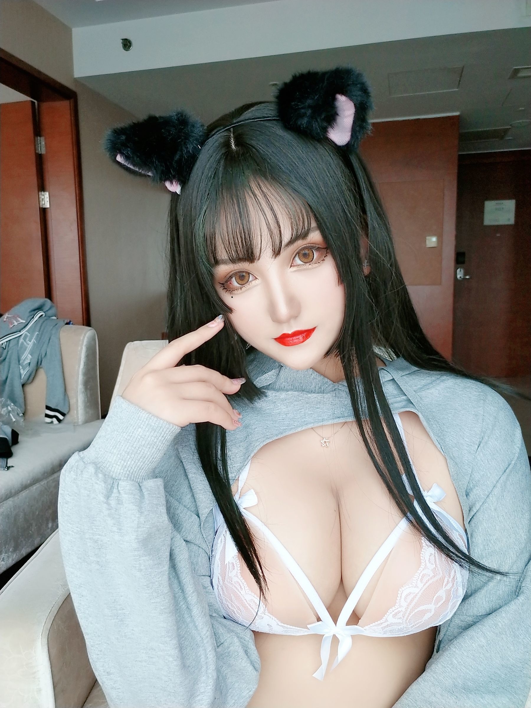 夏鸽鸽不想起床 猫耳 [49P]-66COS