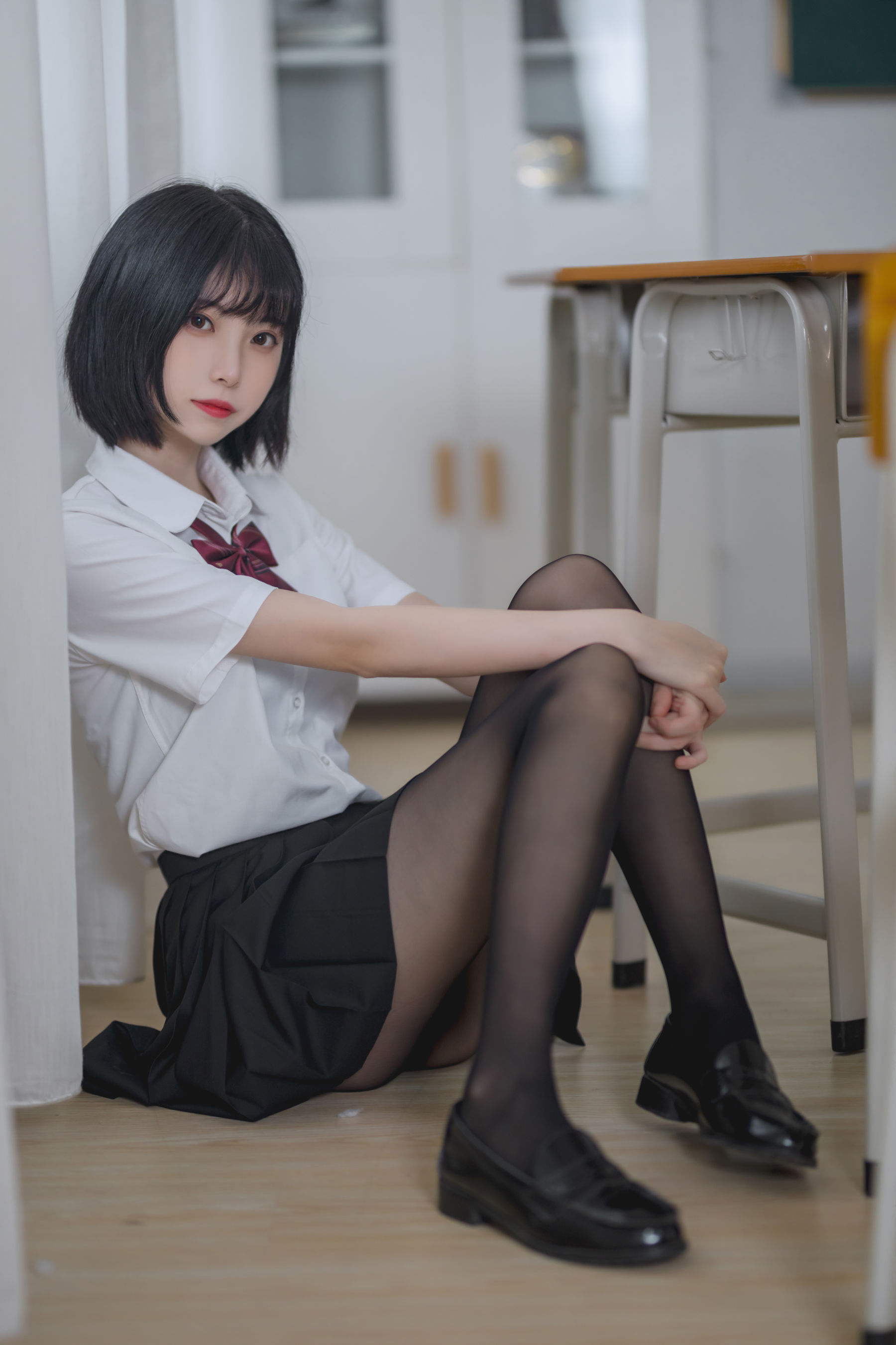 许岚 – 教室jk黑丝 [40P]-66COS