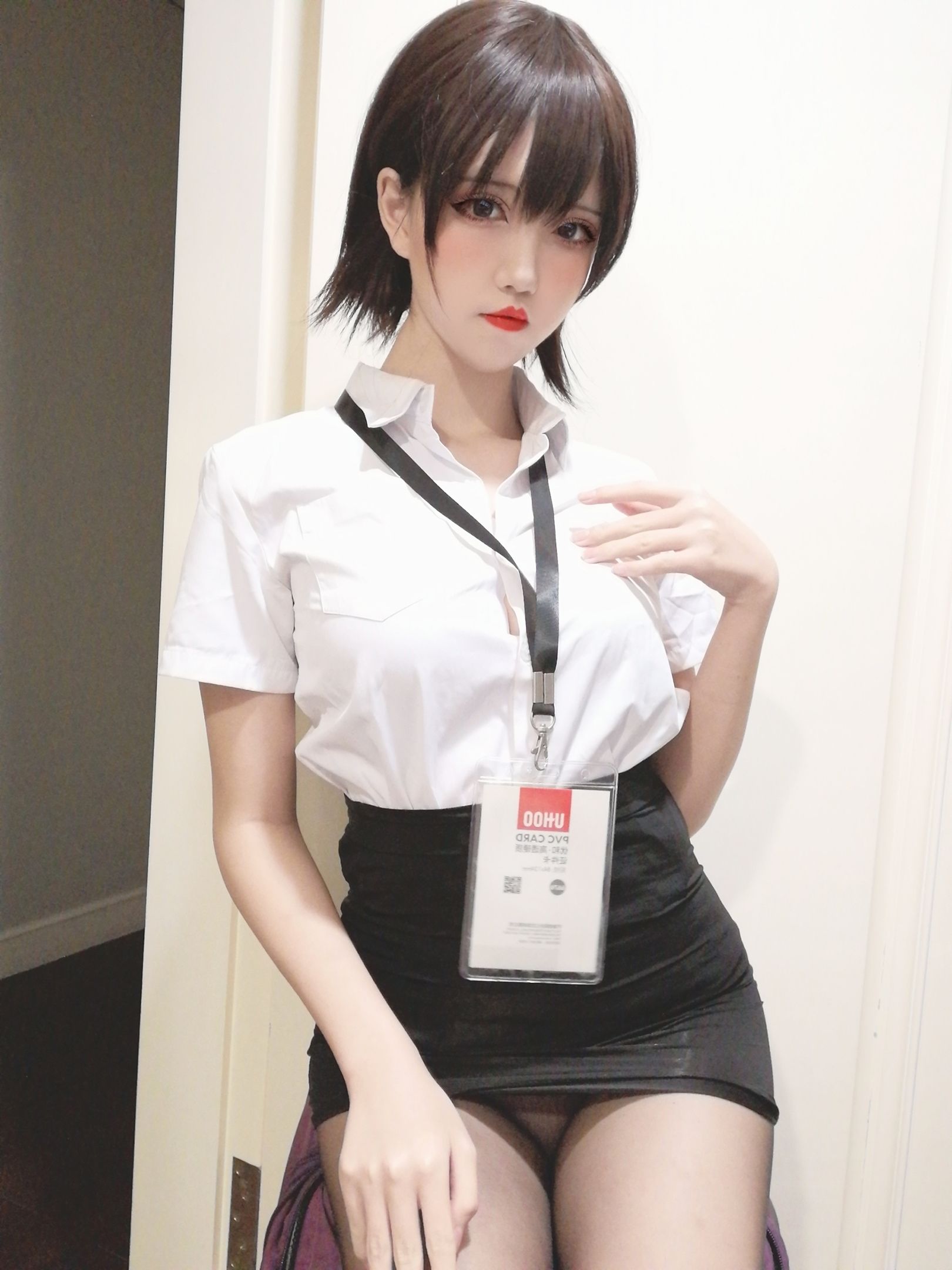 鬼马少女阿薰kaOri 黑丝OL [39P]-66COS
