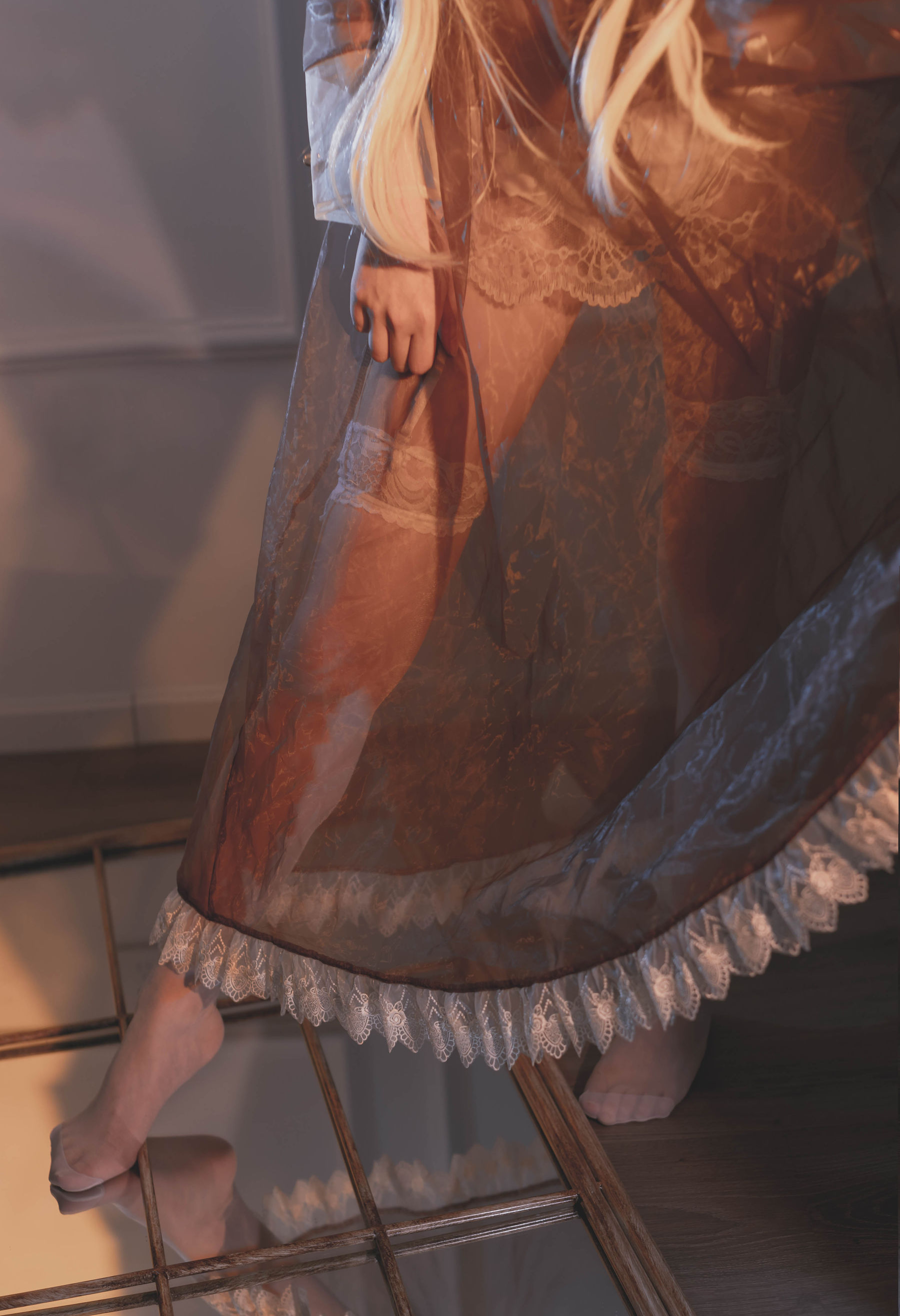 福利姬嘎潼 – 透明女仆 [29P]-66COS