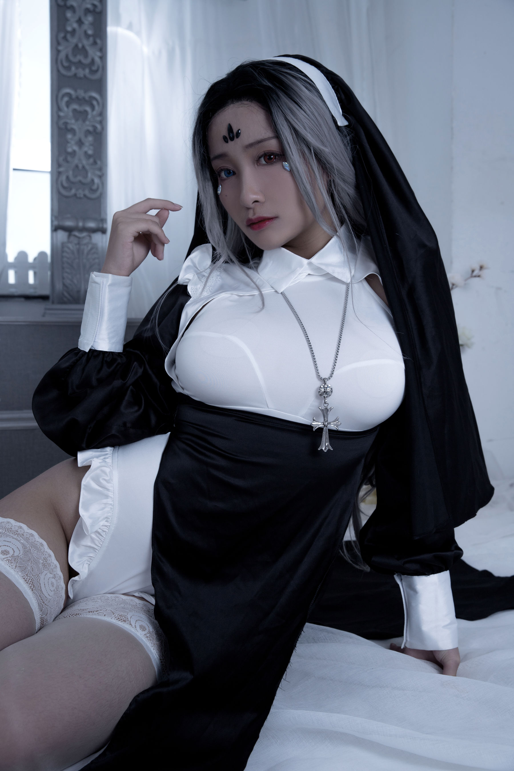 动漫博主洛璃LoLiSAMA – 修女 [62P]-66COS