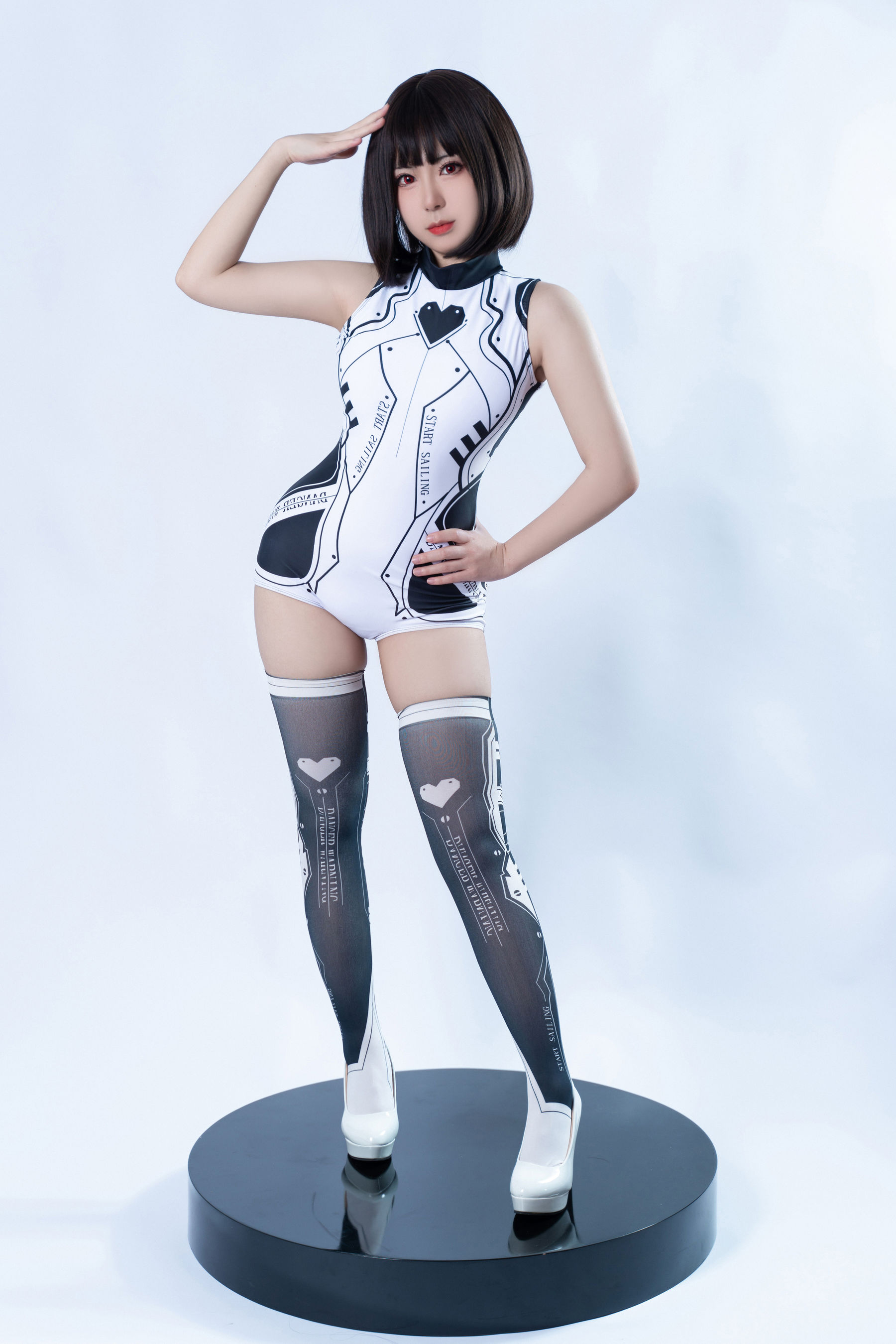 虎森森 – 战损死库水 [30P]-66COS