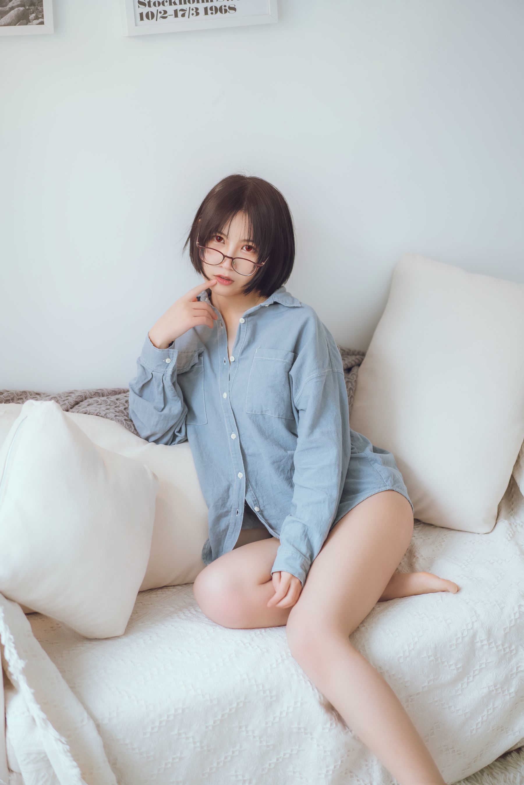 COSER美女逐月su 蓝色衬衫 [22P]-66COS