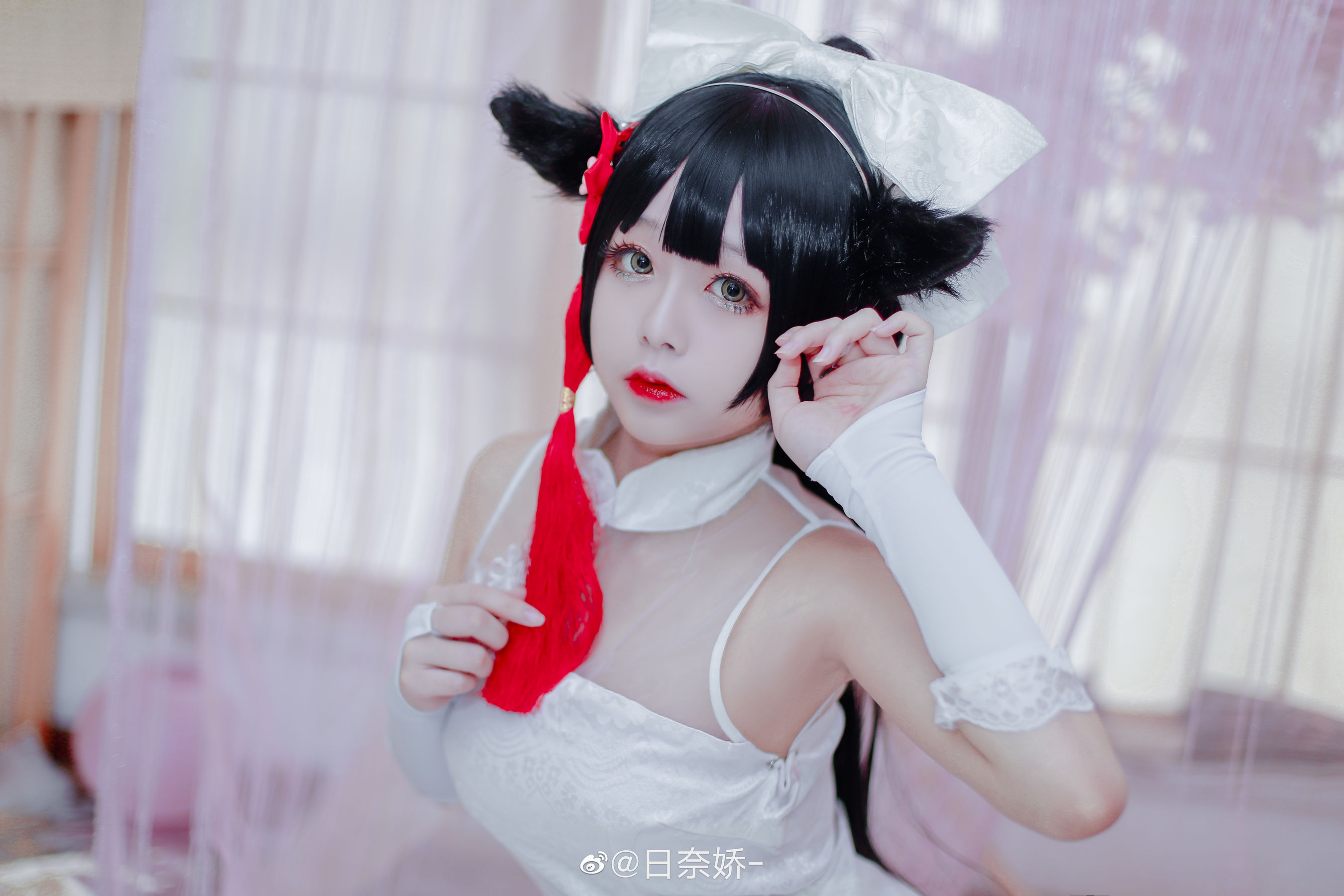 日奈娇 – 高雄獒红+白旗袍 [17P]-66COS