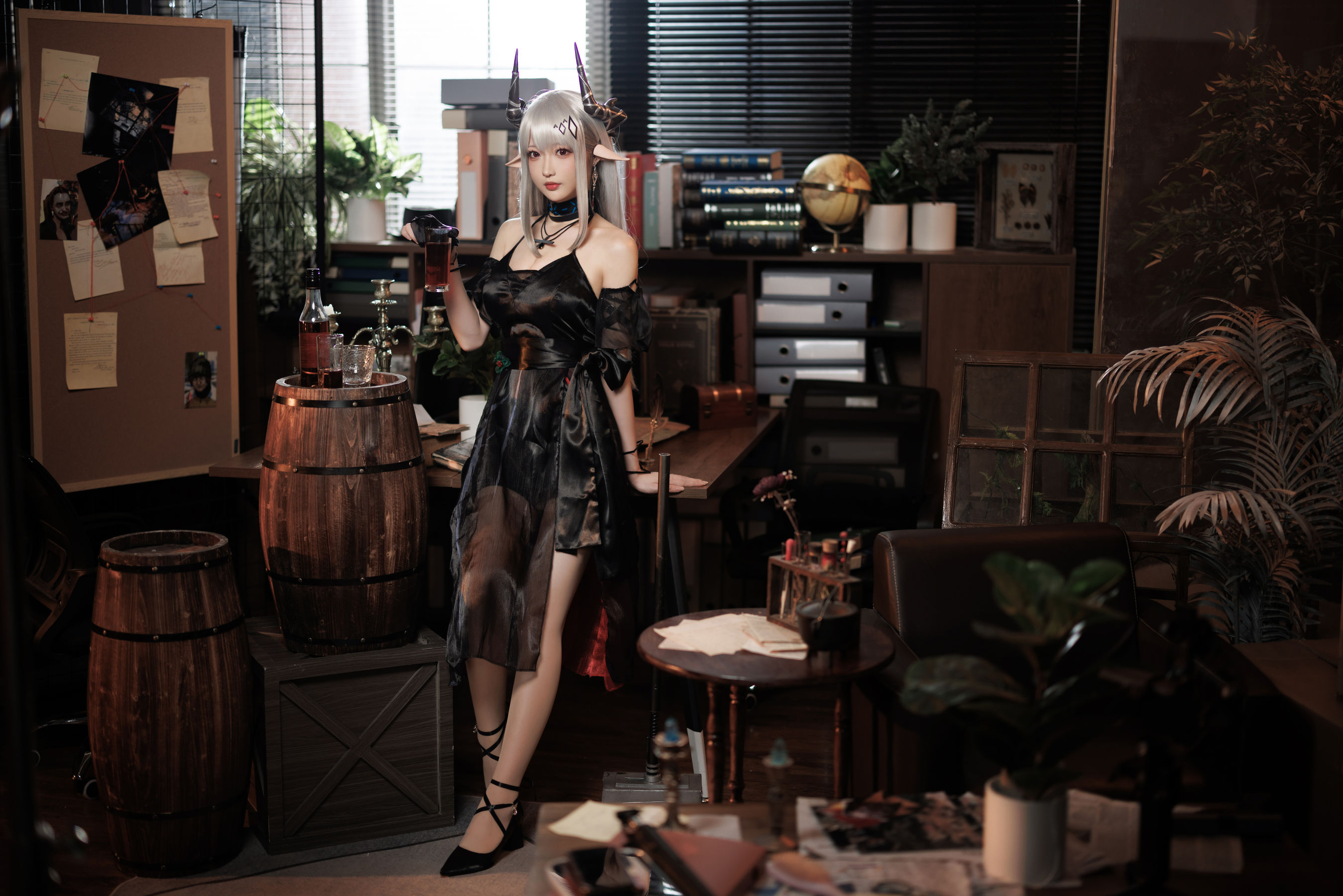 Coser小姐姐南宫 – 泥岩 礼服 [21P]-66COS