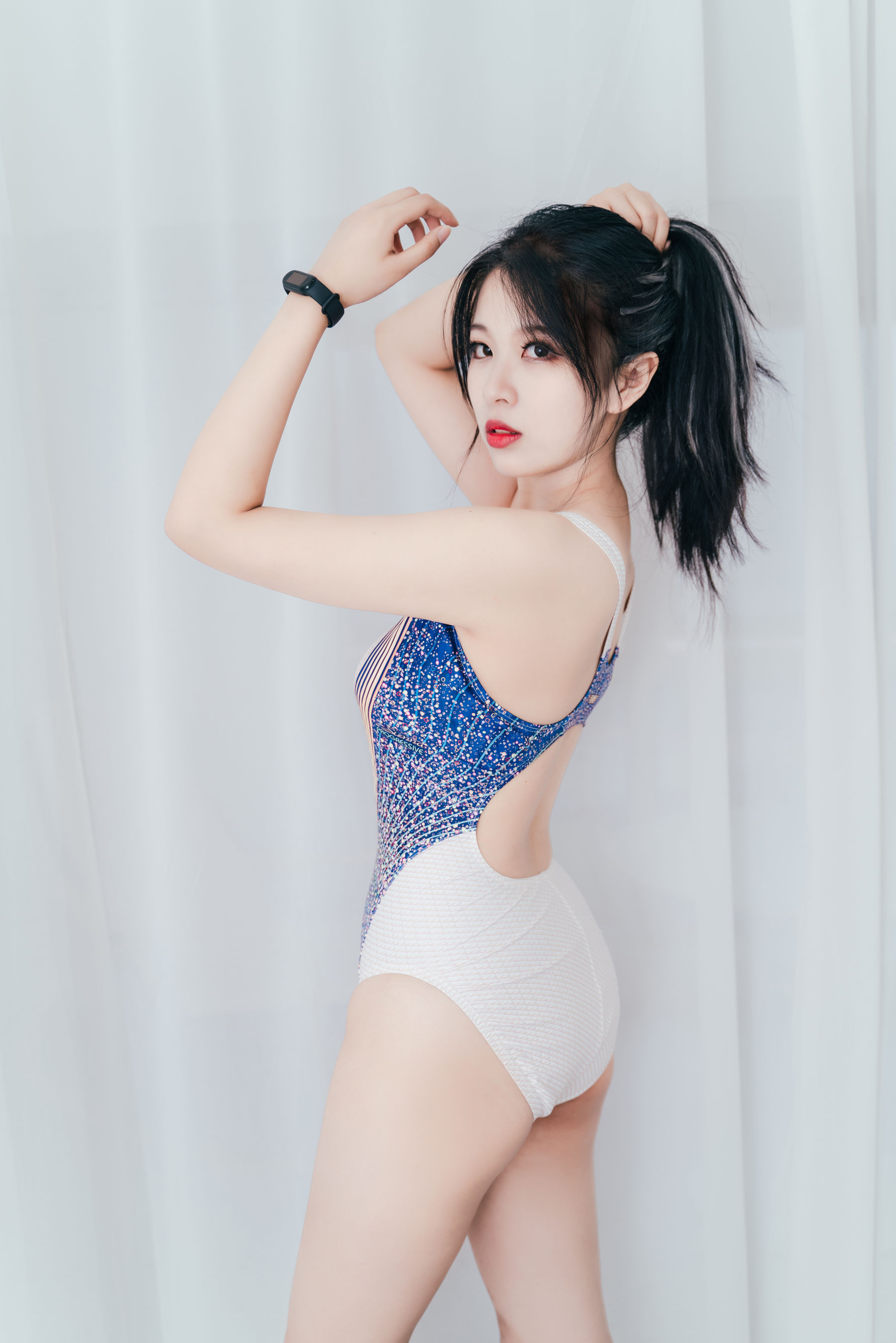 轩萧学姐 – 竞泳 [27P]-66COS