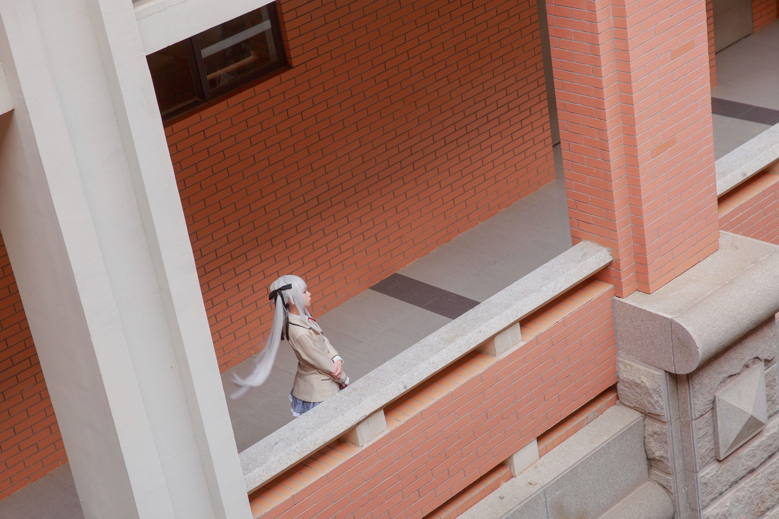 动漫博主G44不会受伤 – 雾枝校服 [19P]-66COS