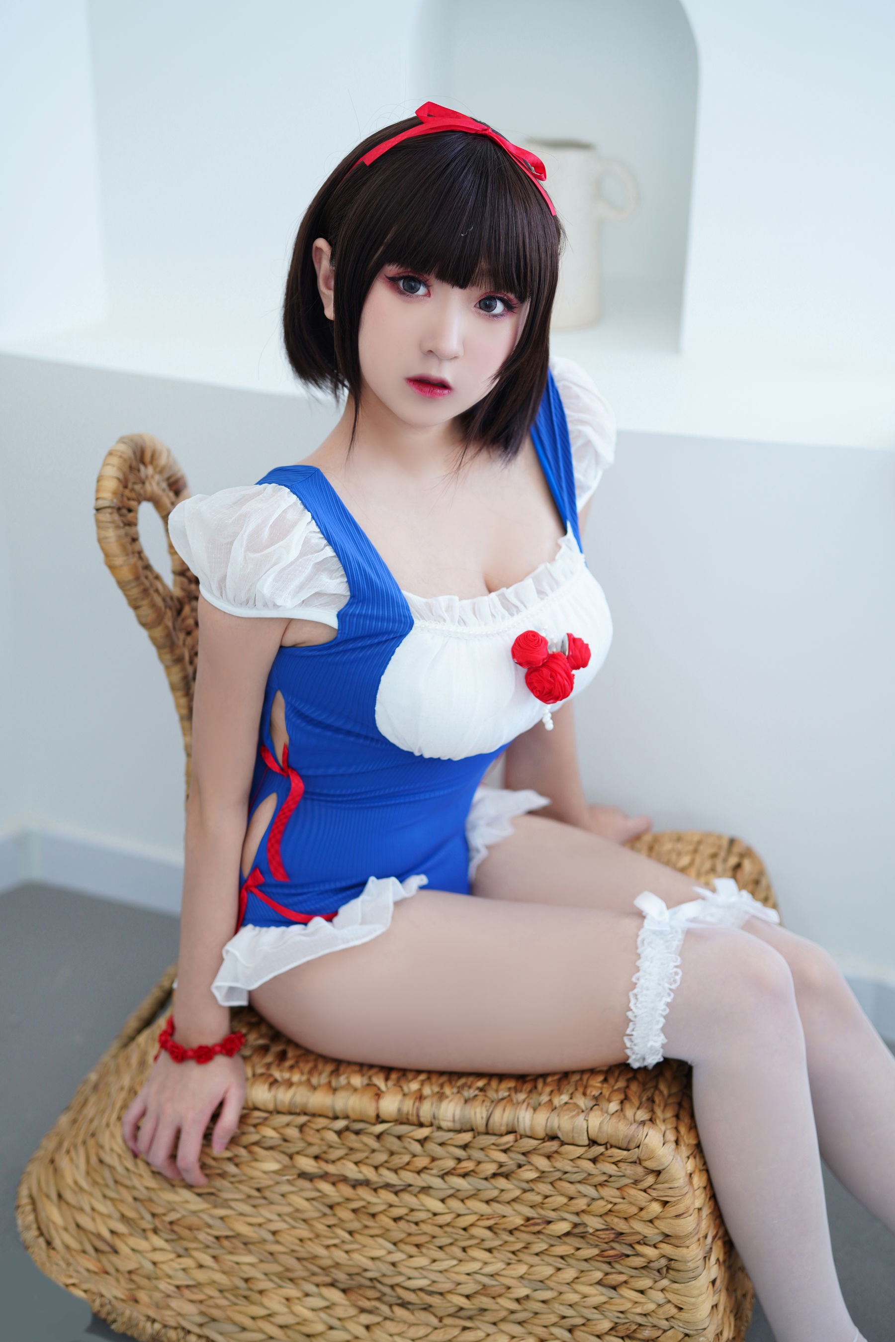 动漫博主恩田直幸 – 夏日泳装 白雪姬 [40P]-66COS