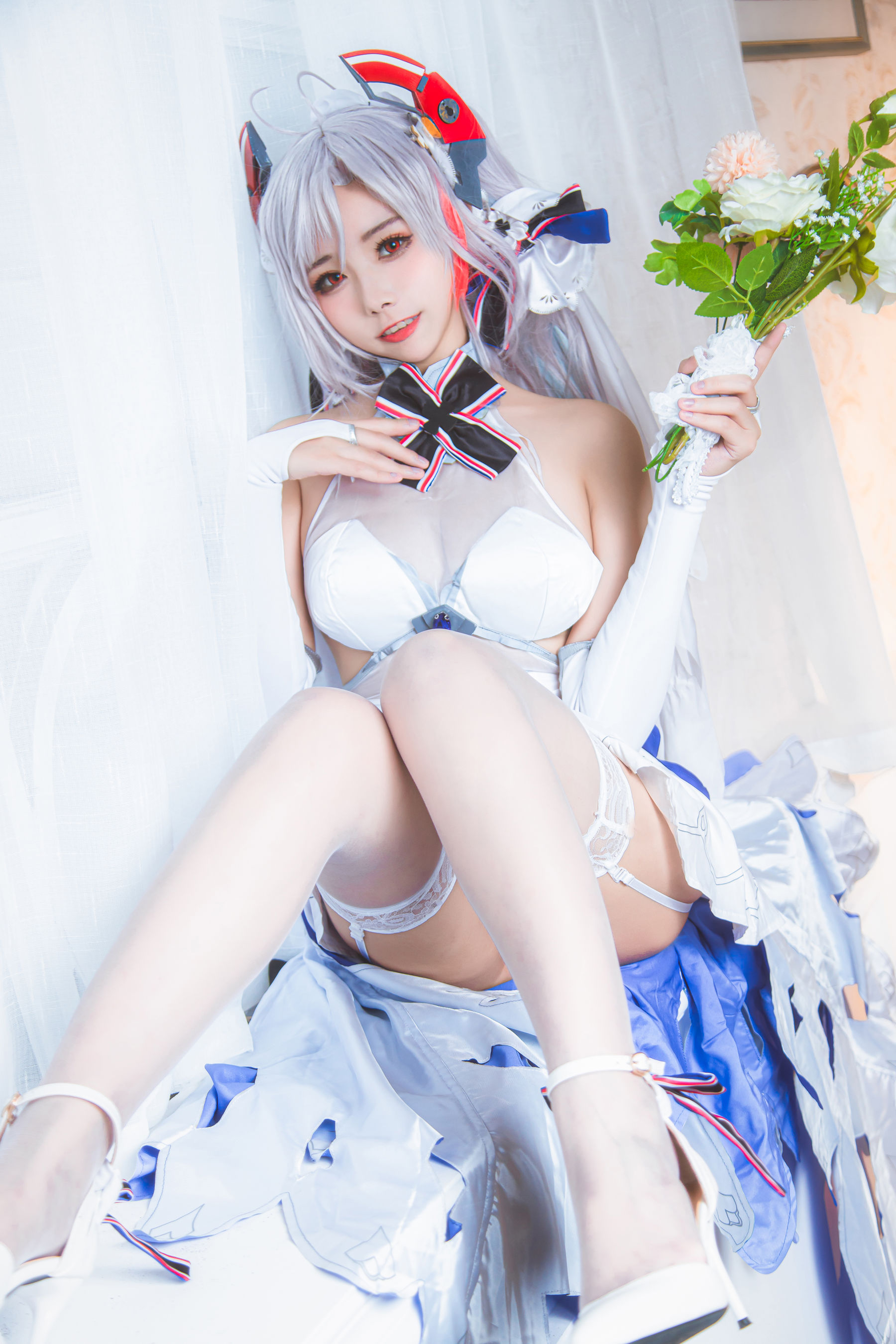 微博妹子Momoko葵葵 – 欧根之花嫁 [20P]-66COS