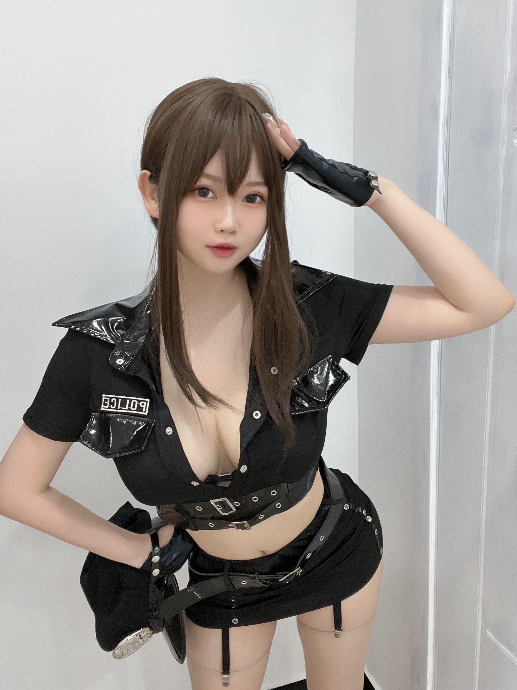 蜜桃少女是依酱呀 – 女警 [30P]-66COS