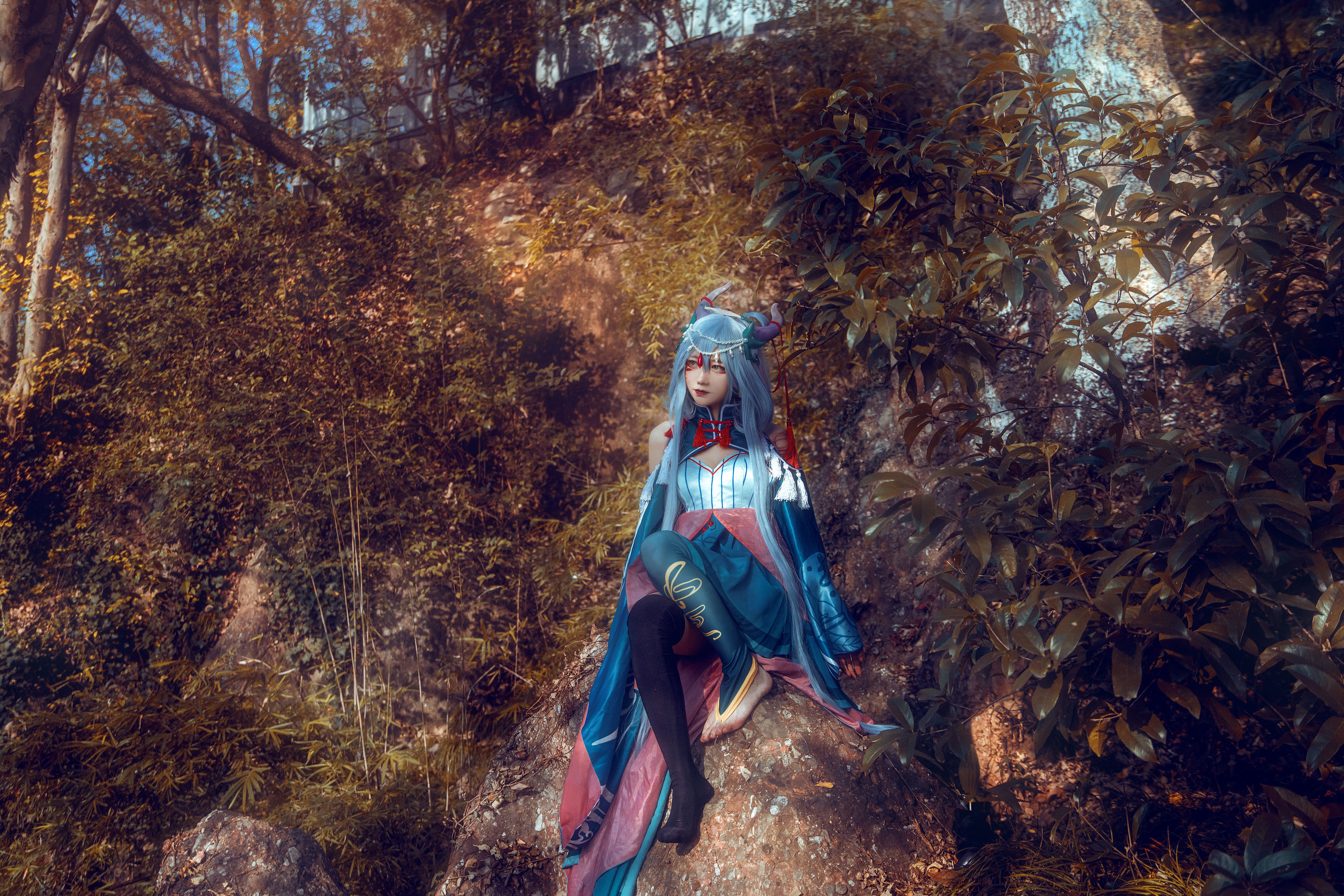 [Cosplay写真] 动漫博主弦音sic – 洛天依 上古神話 [9P]-66COS