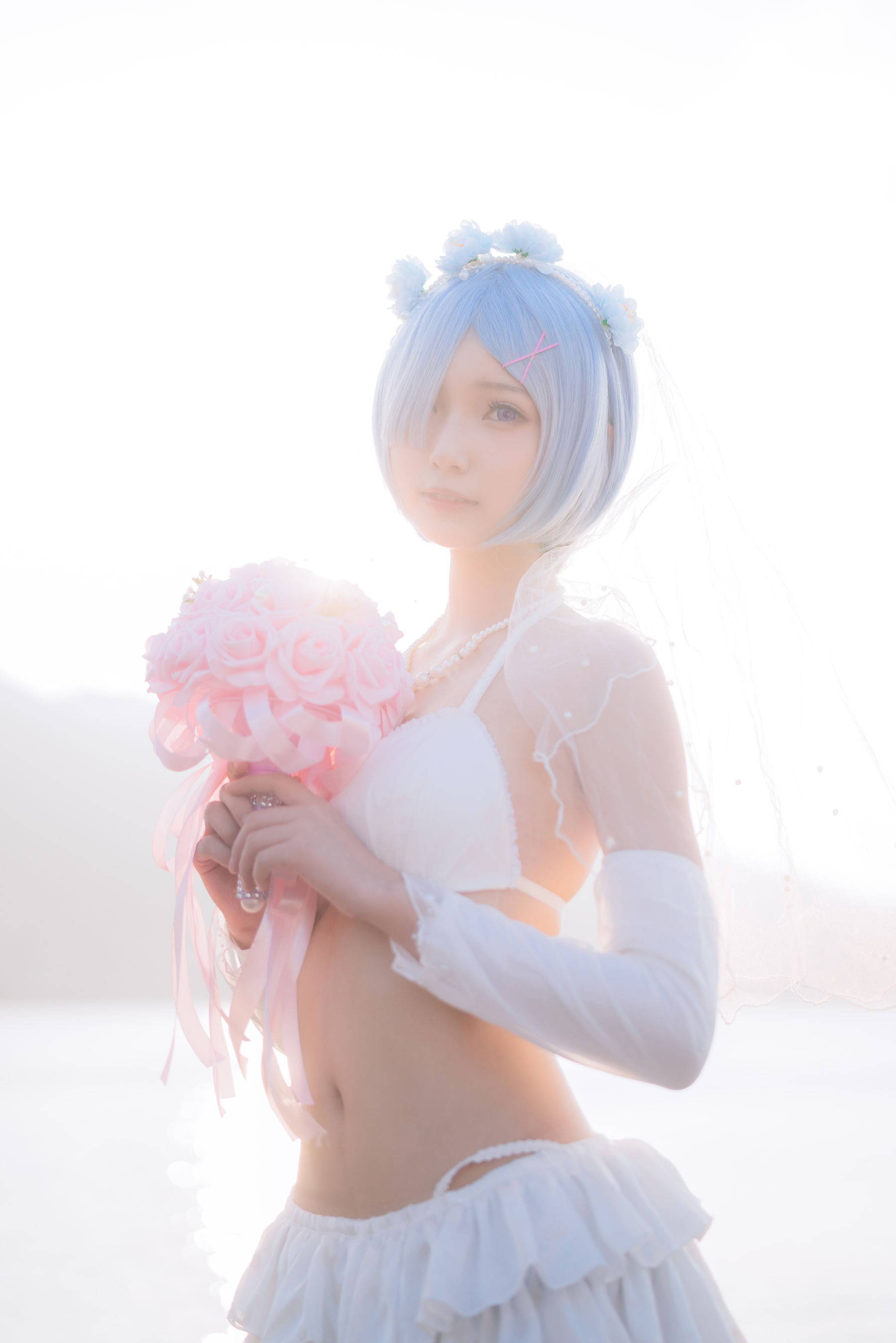 橙子喵 – 蕾姆海边婚纱花嫁 [18P]-66COS