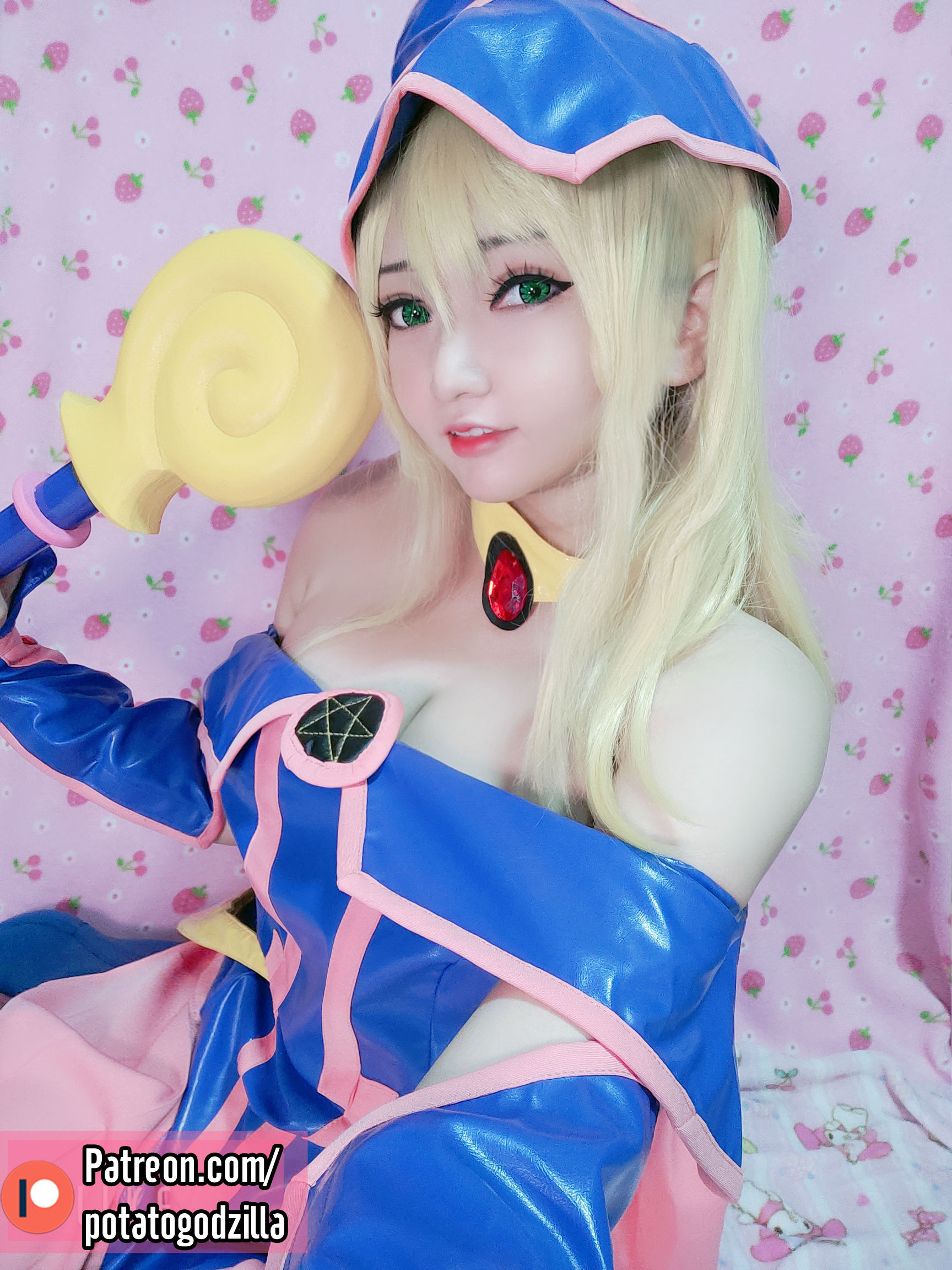 Coser小姐姐Potato Godzilla – Dark Magician Girl [30P]-66COS