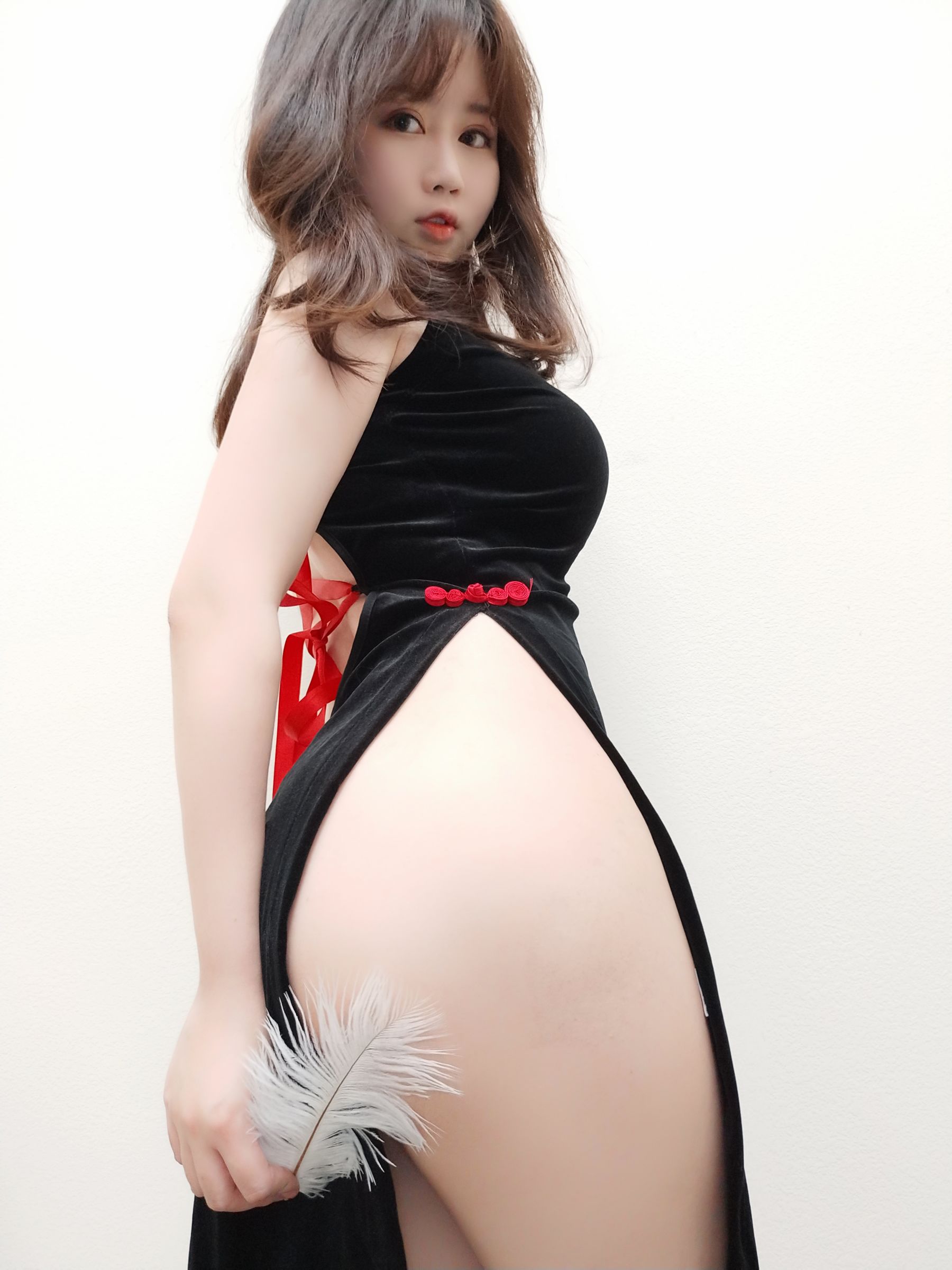 蜜桃少女是依酱呀 旗袍 [25P]-66COS