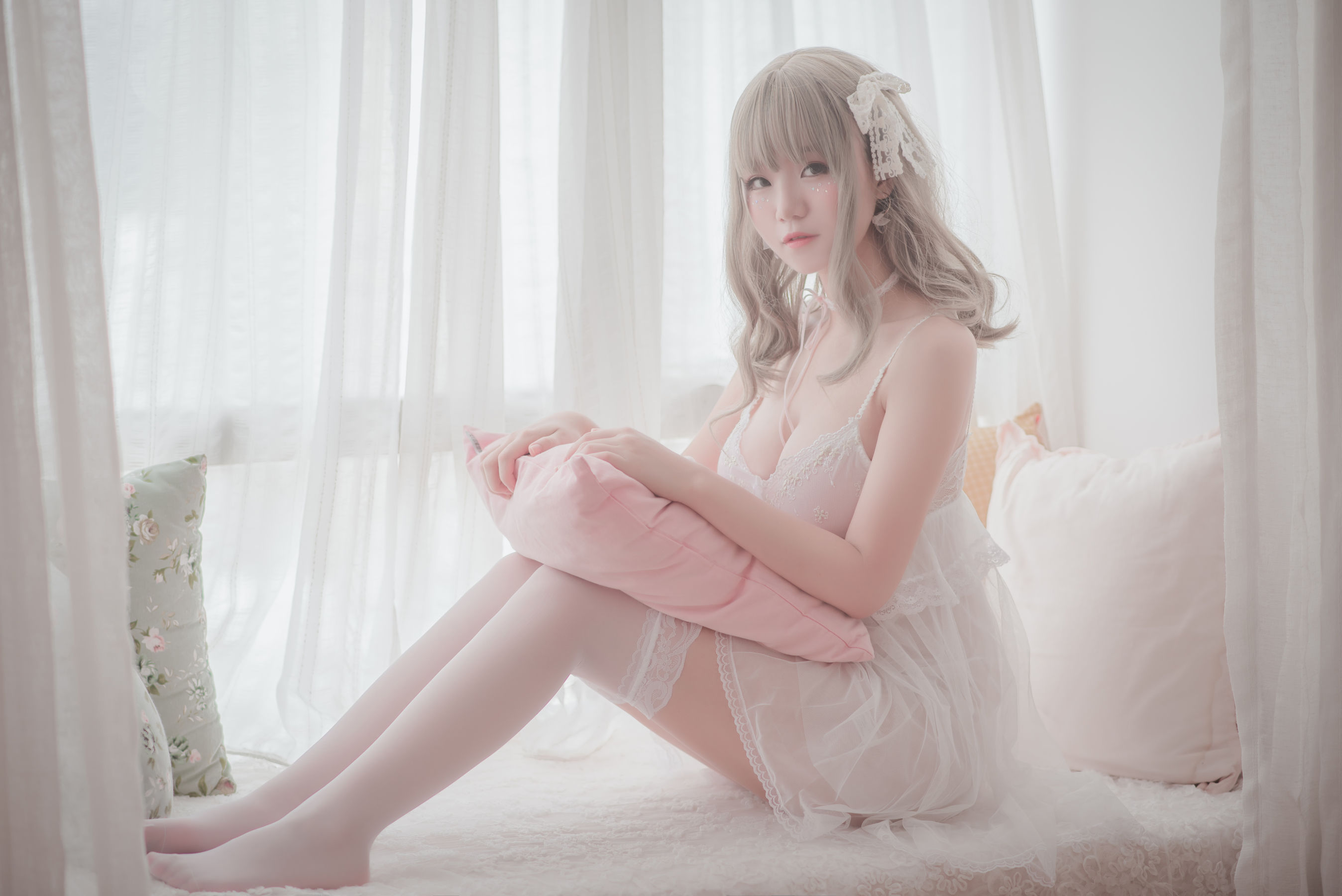 [萝莉COS] Yoko宅夏《白色丝质连衣裙》 [26P]-66COS