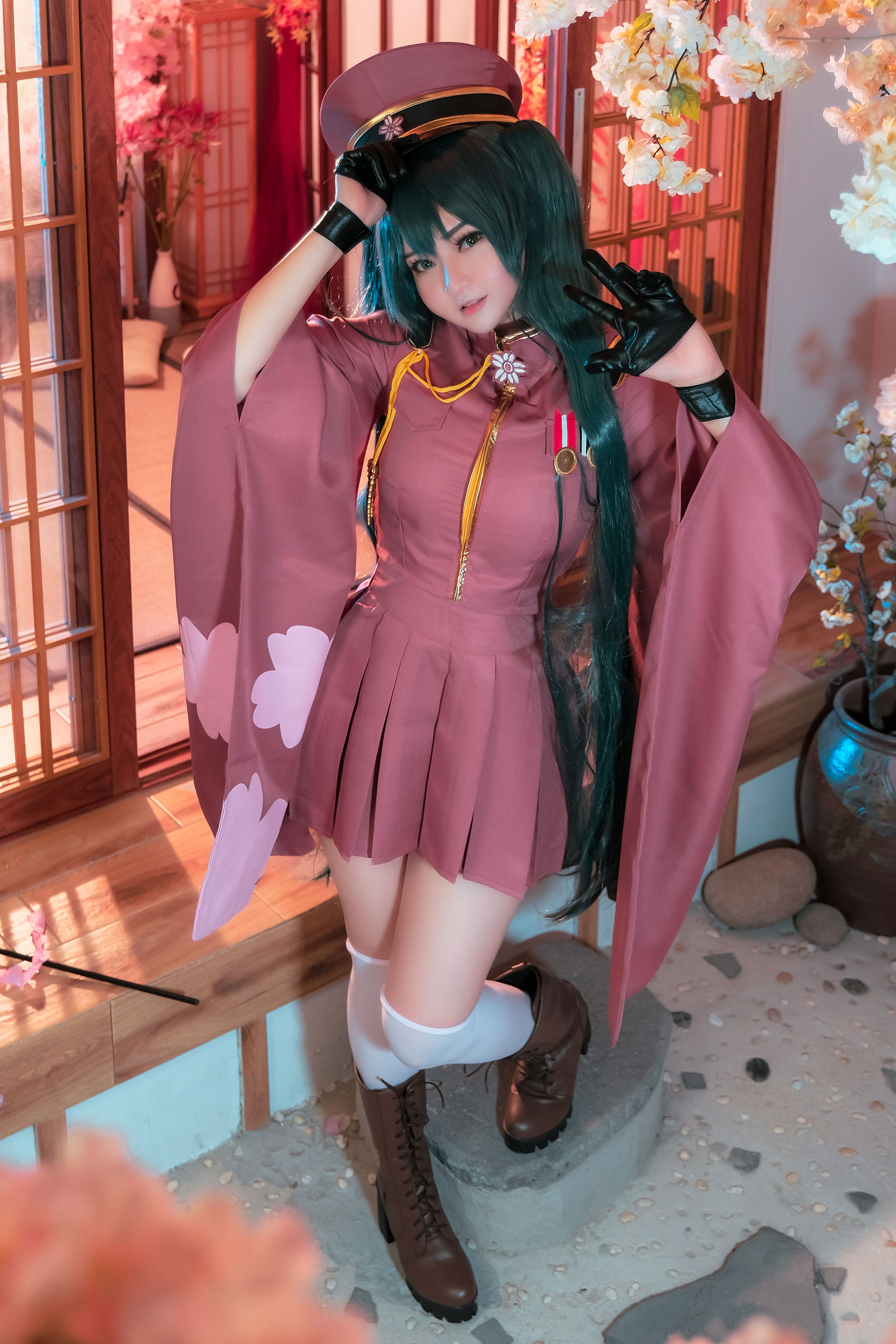 Coser小姐姐Potato Godzilla – Miku Senbonzakura [24P]-66COS