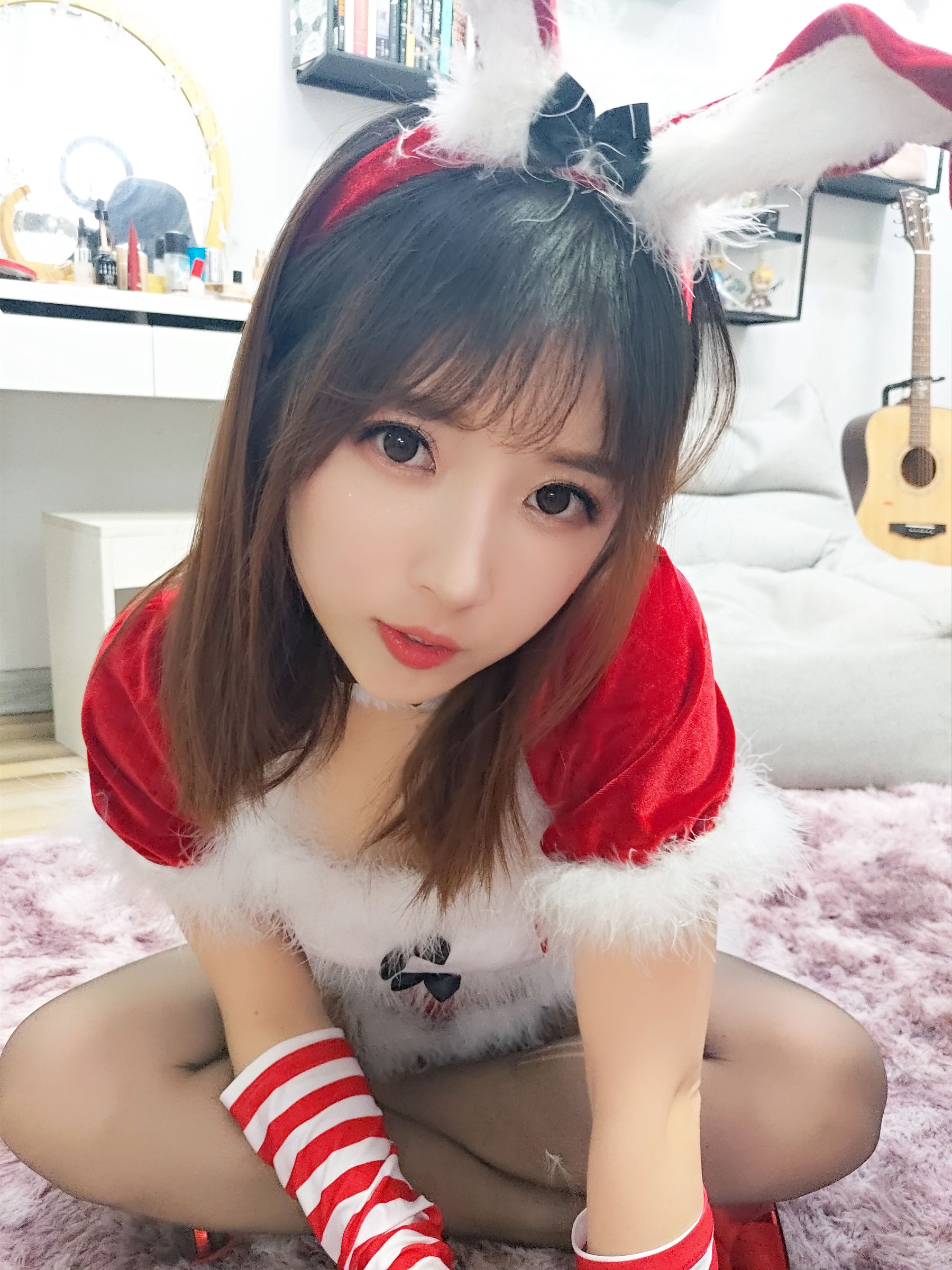 斗鱼主播小女巫露娜 – 圣诞装 [37P]-66COS