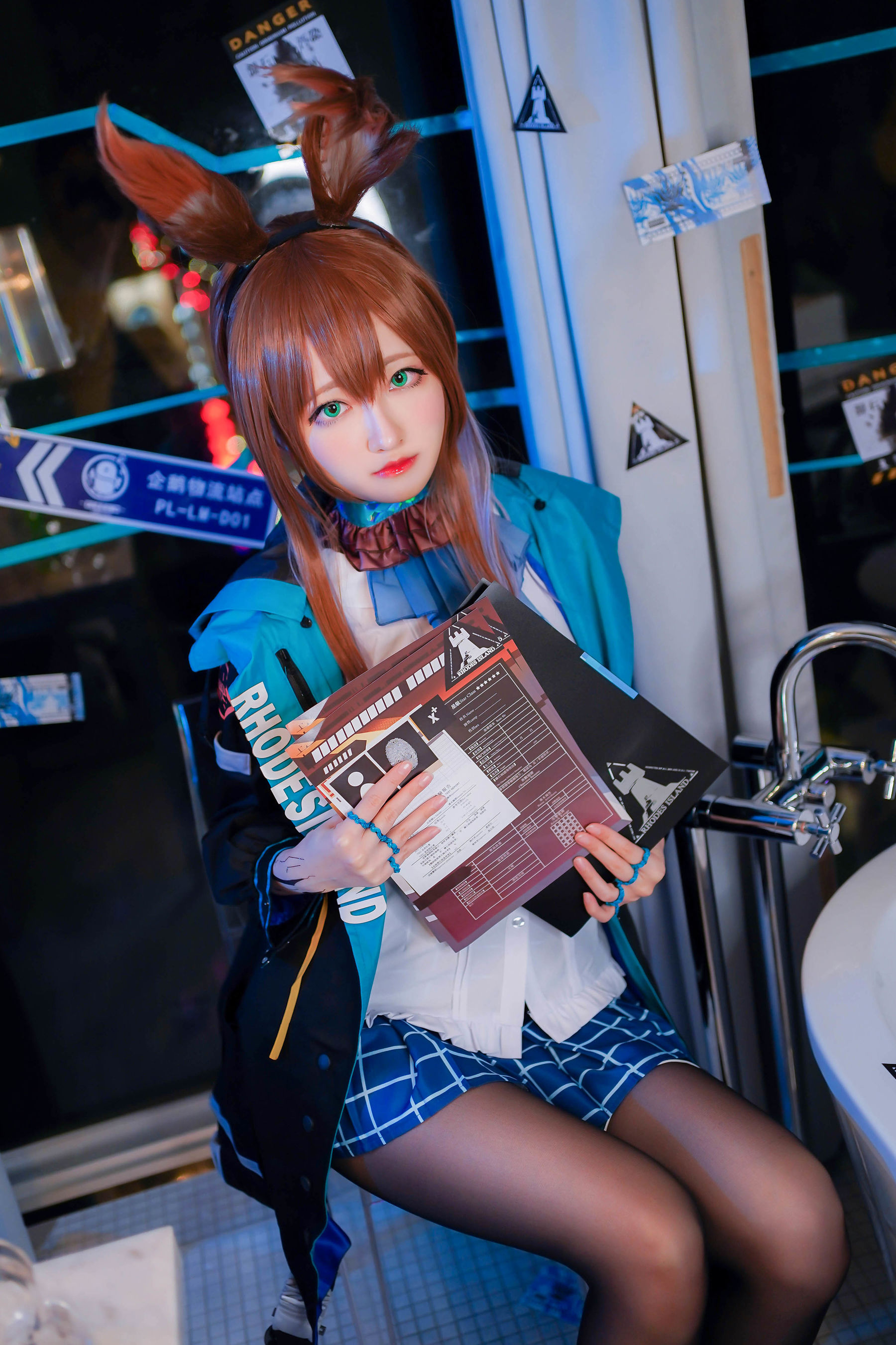 COS妹子Arty亞緹 – 黑丝兔女郎 [22P]-66COS