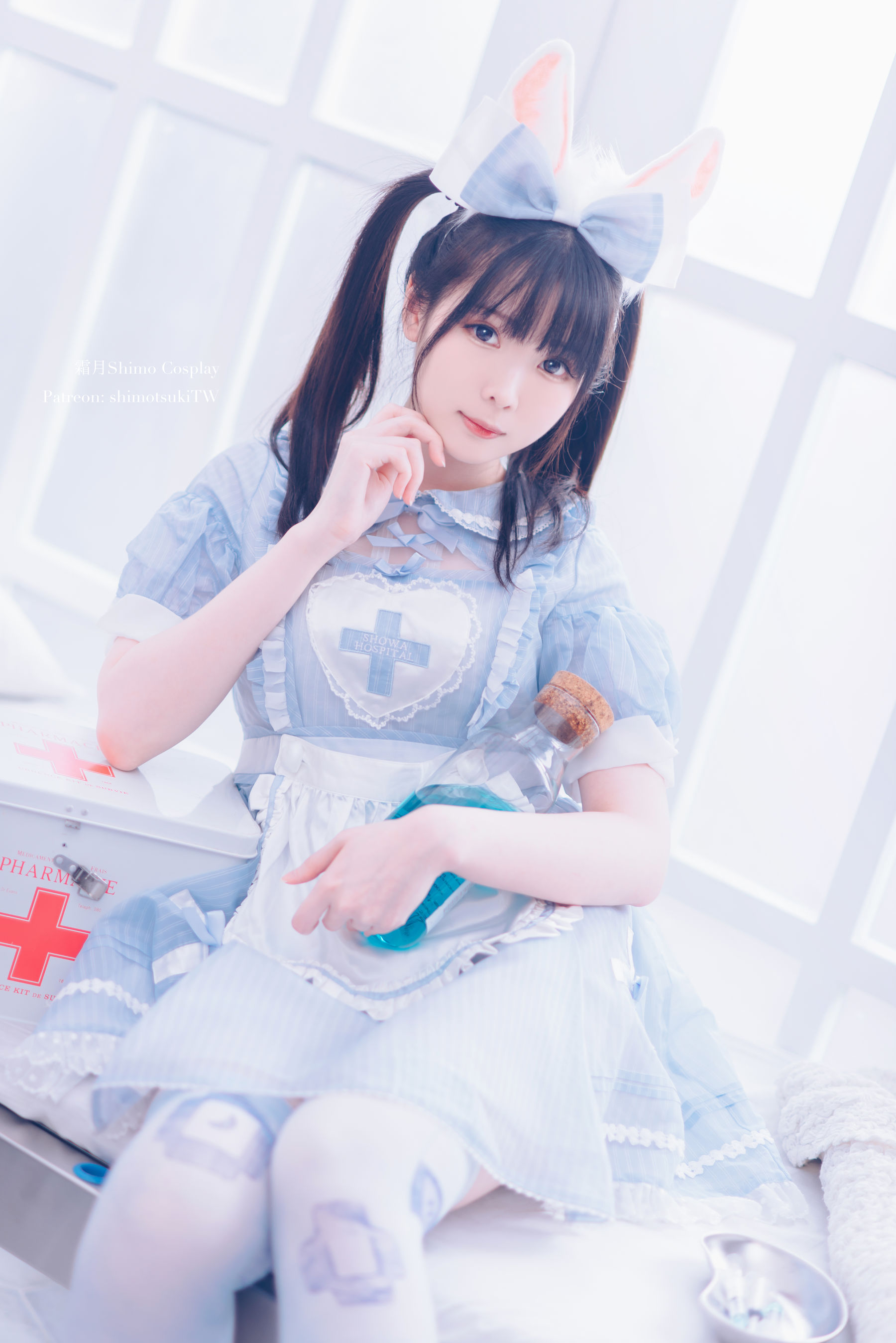 微博妹纸霜月shimo – 女仆裙 [14P]-66COS