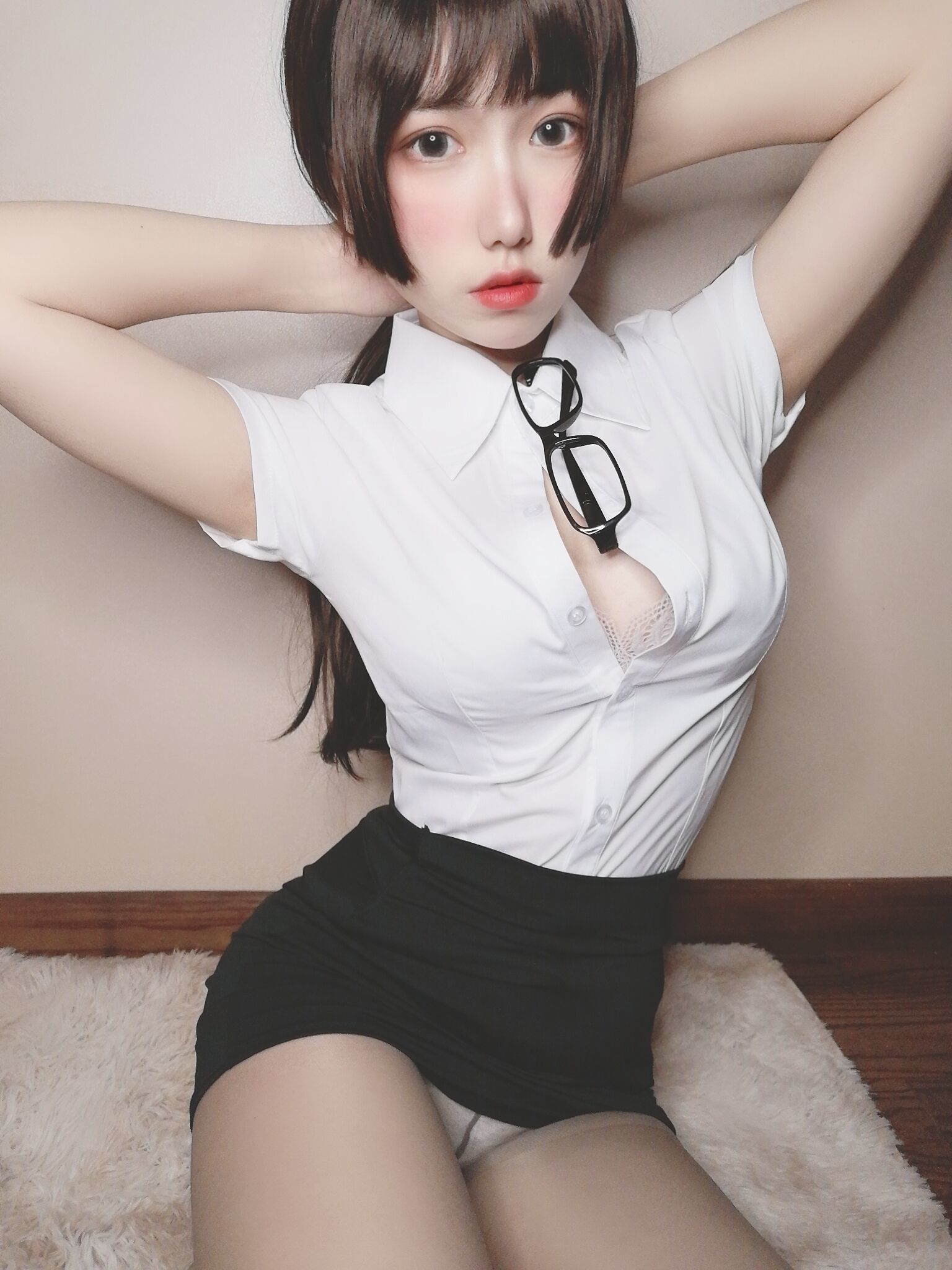 柚子猫 – 醉酒小秘书 [52P]-66COS