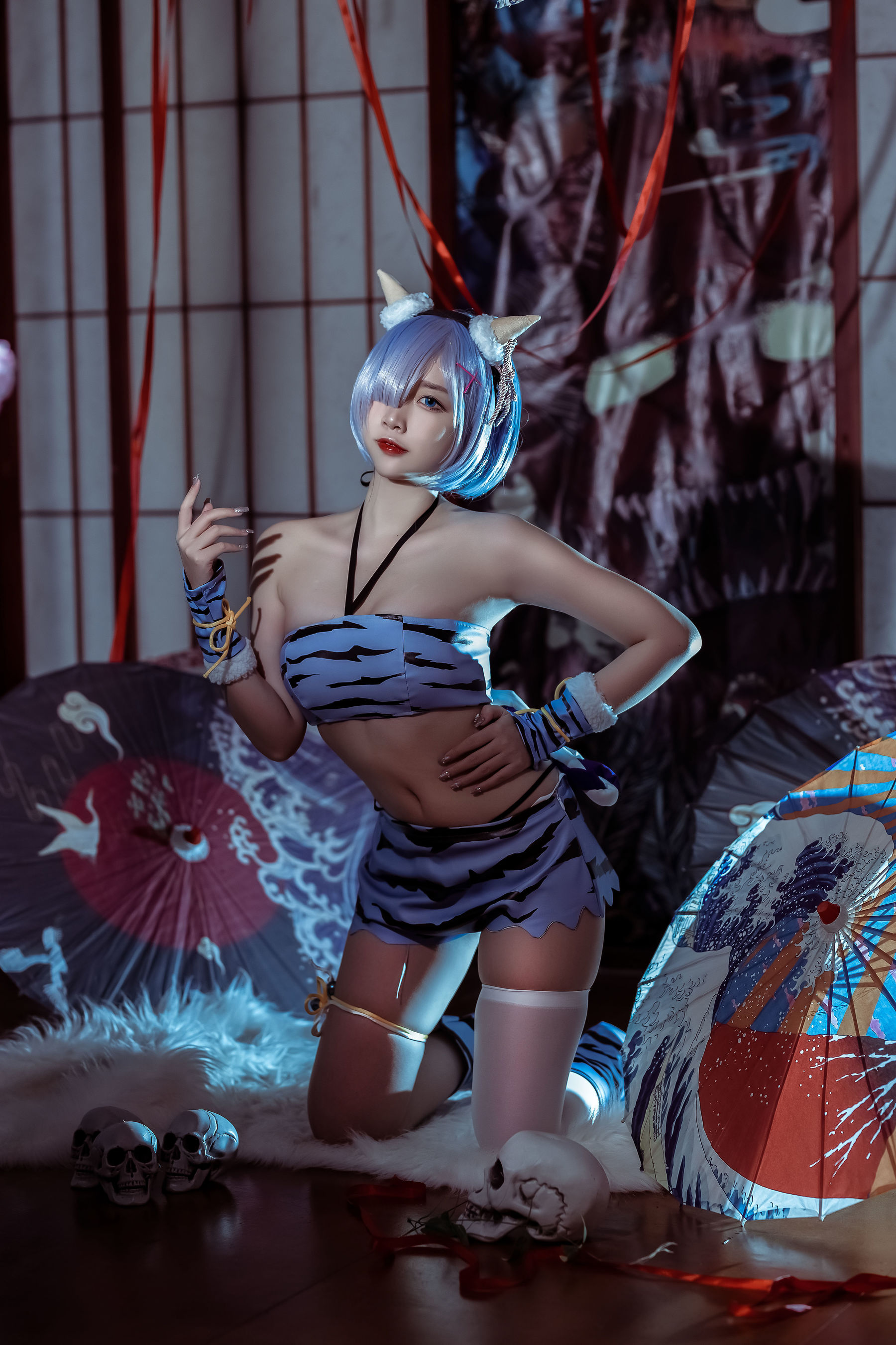 人气Coser二佐Nisa – 蕾姆 夏日鬼衣 [12P]-66COS