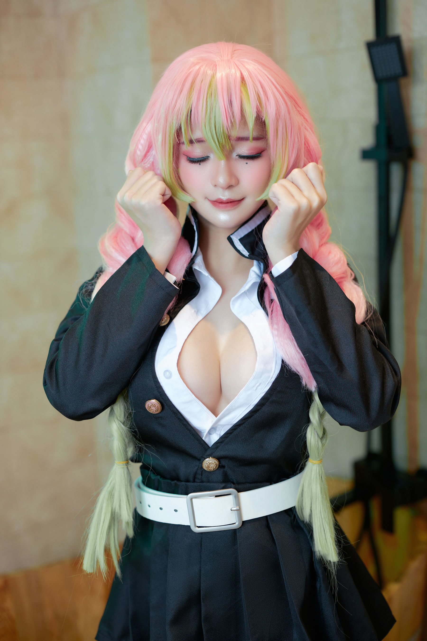 Azami – 甘露寺蜜璃 [20P]-66COS