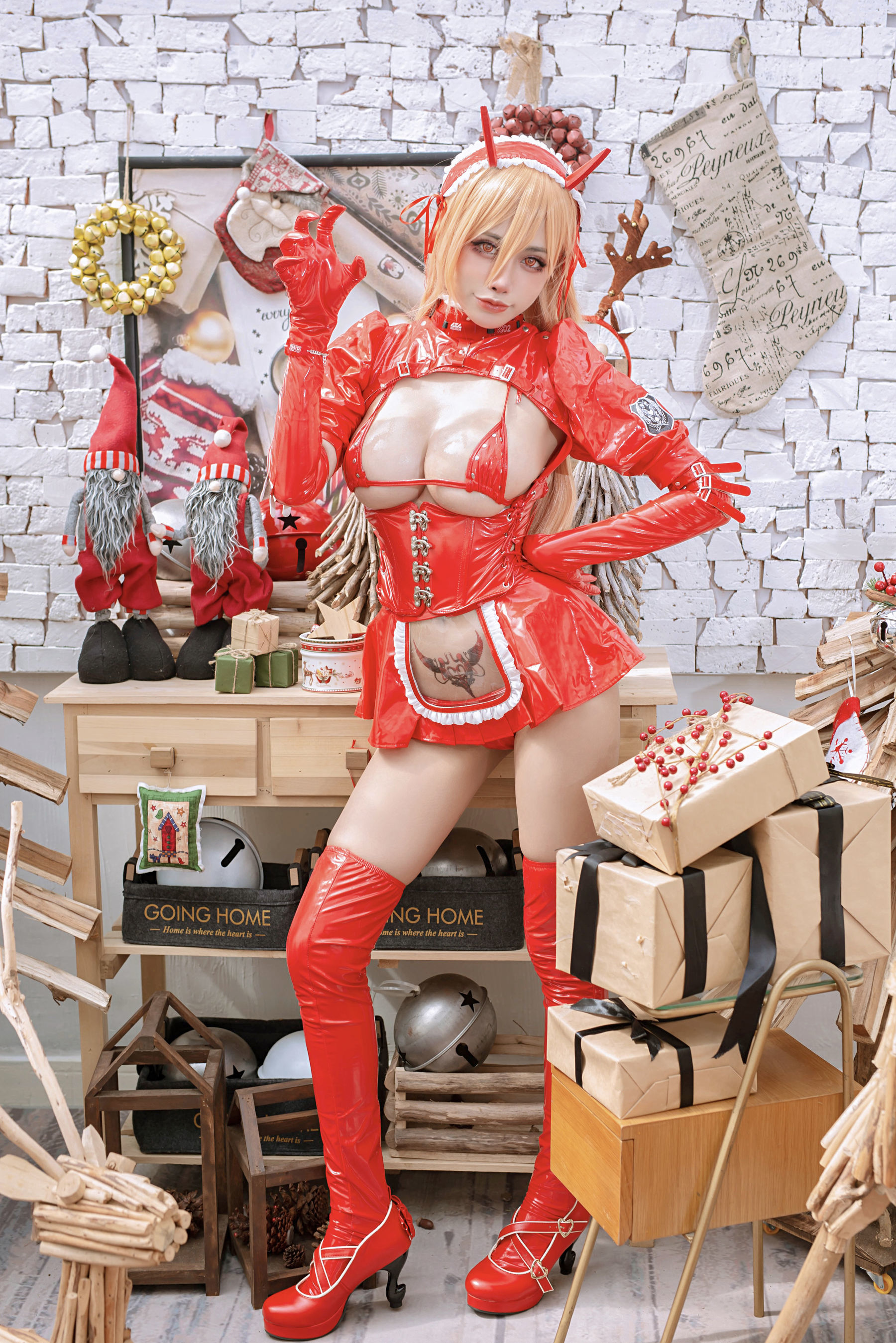 日本性感萝莉Byoru – Powa Christmas [51P]-66COS