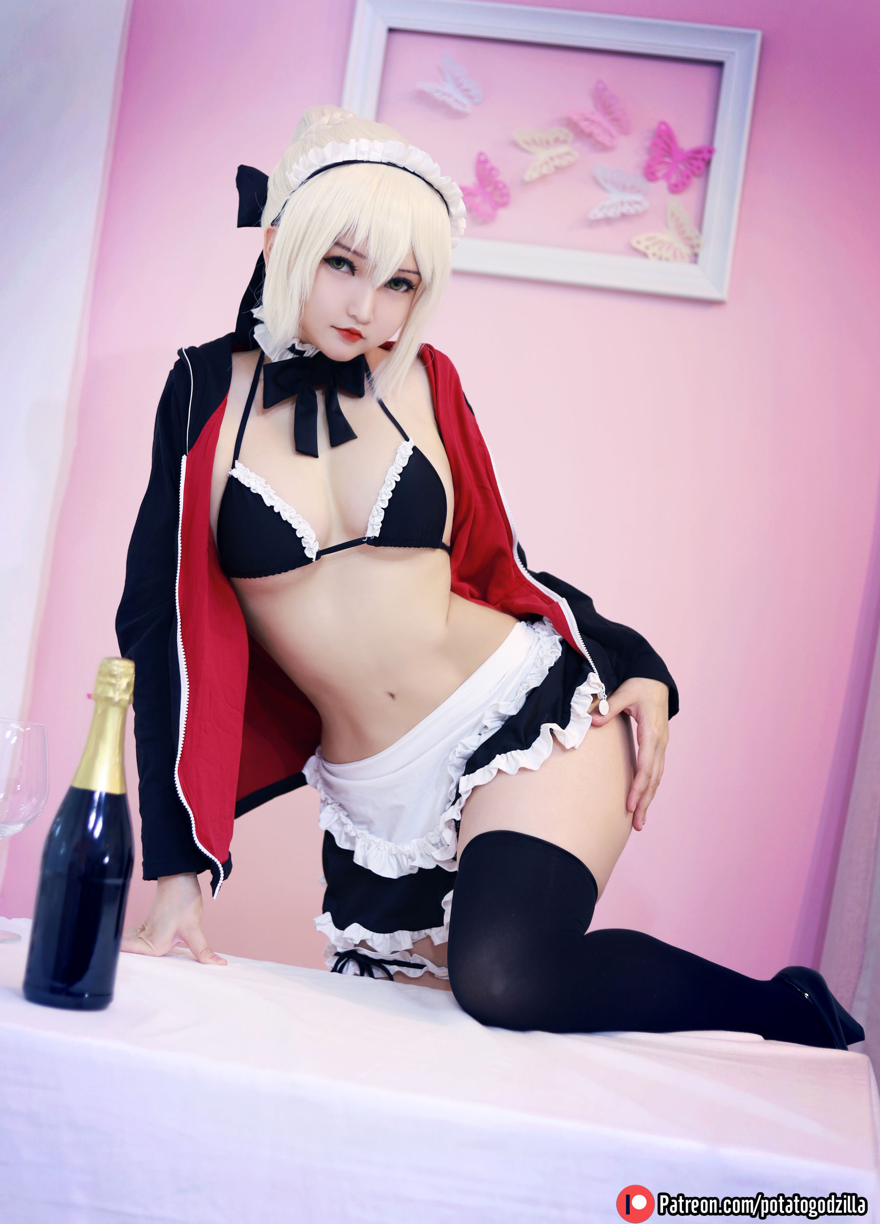 Coser小姐姐Potato Godzilla – Saber Alter Maid [42P]-66COS