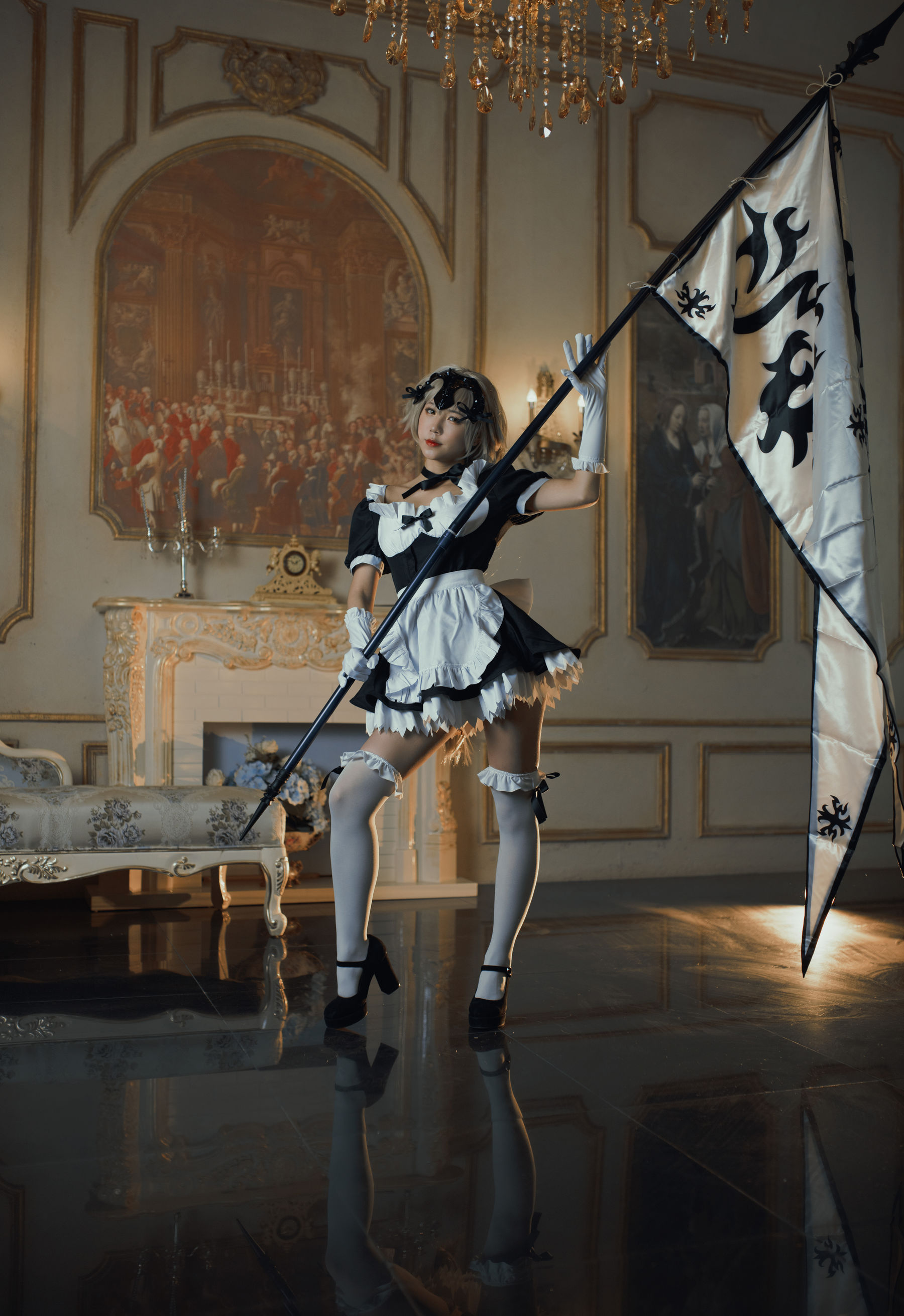 微博萌妹蓝小沂KiKi – 黑贞德女仆 [11P]-66COS