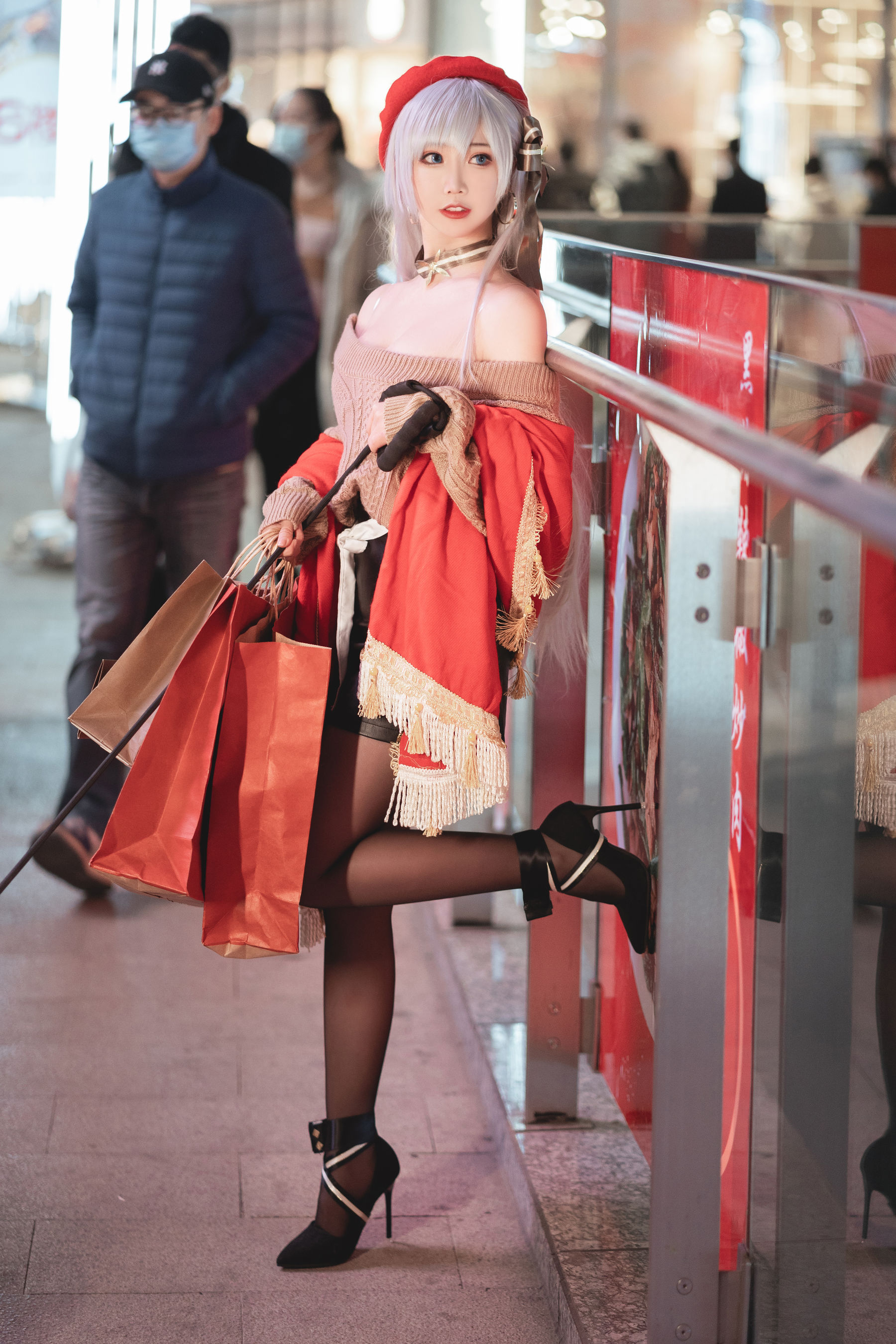 可爱人气Coser面饼仙儿 – 圣诞贝法 [17P]-66COS