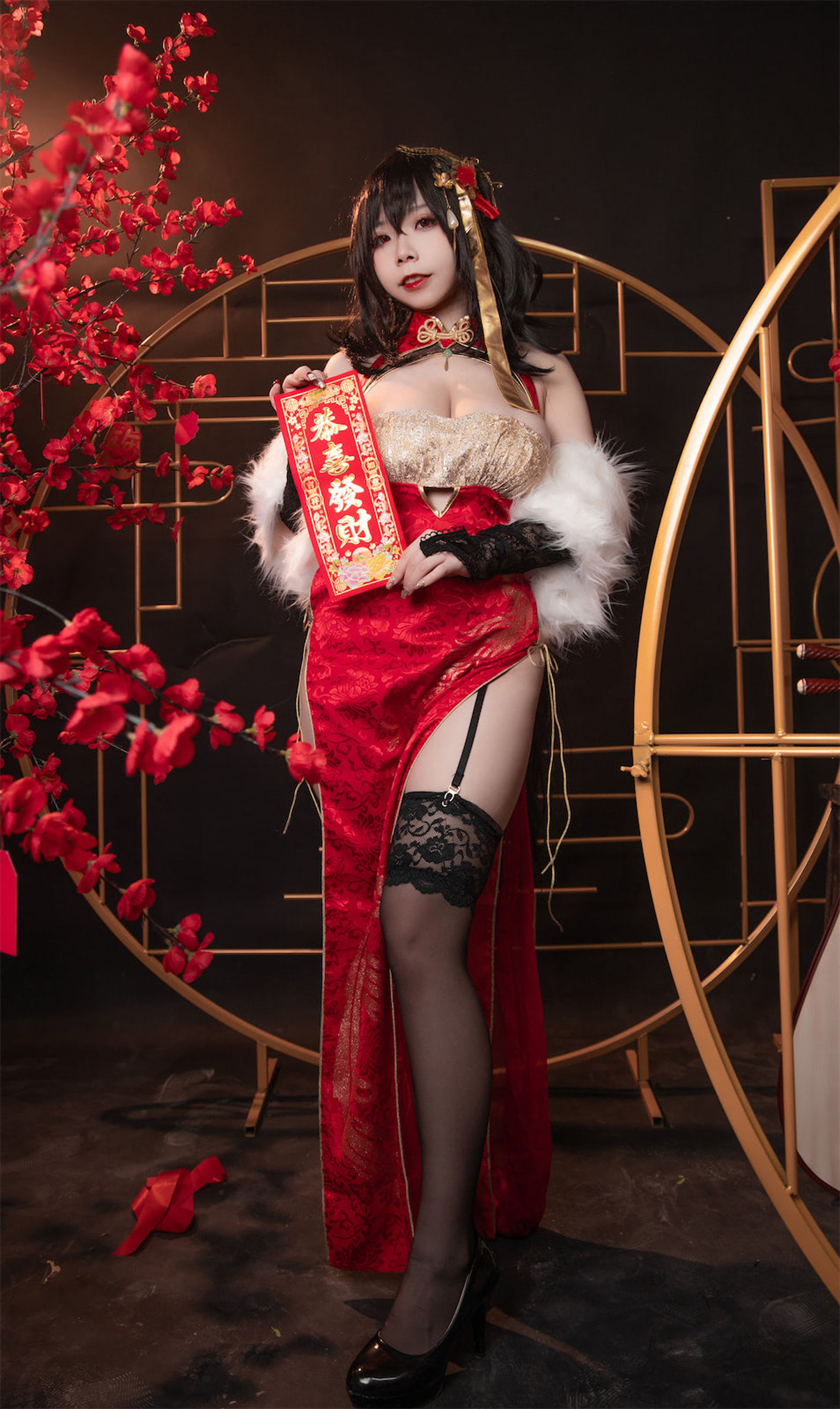 自闭颜球球(无颜小天使wy) – 碧蓝航线 大凤红旗袍 [58P]-66COS