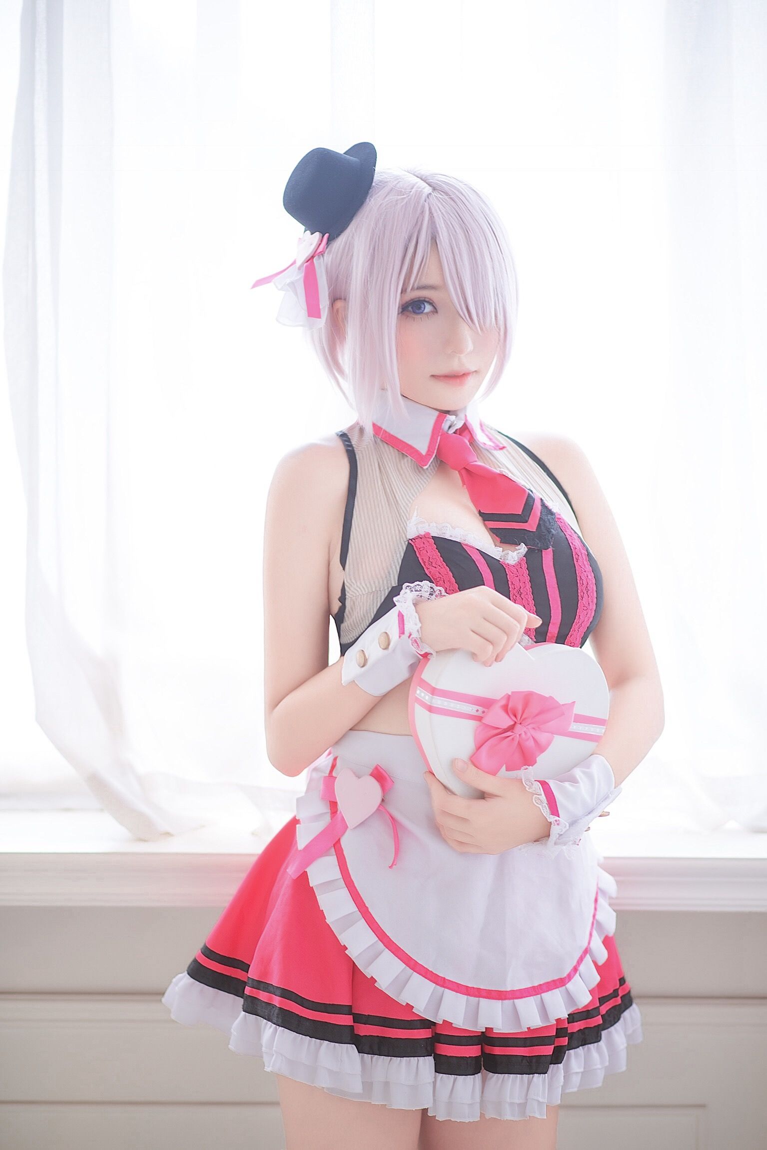 萌妹菌烨tako 玛修情人节女仆 [9P]-66COS