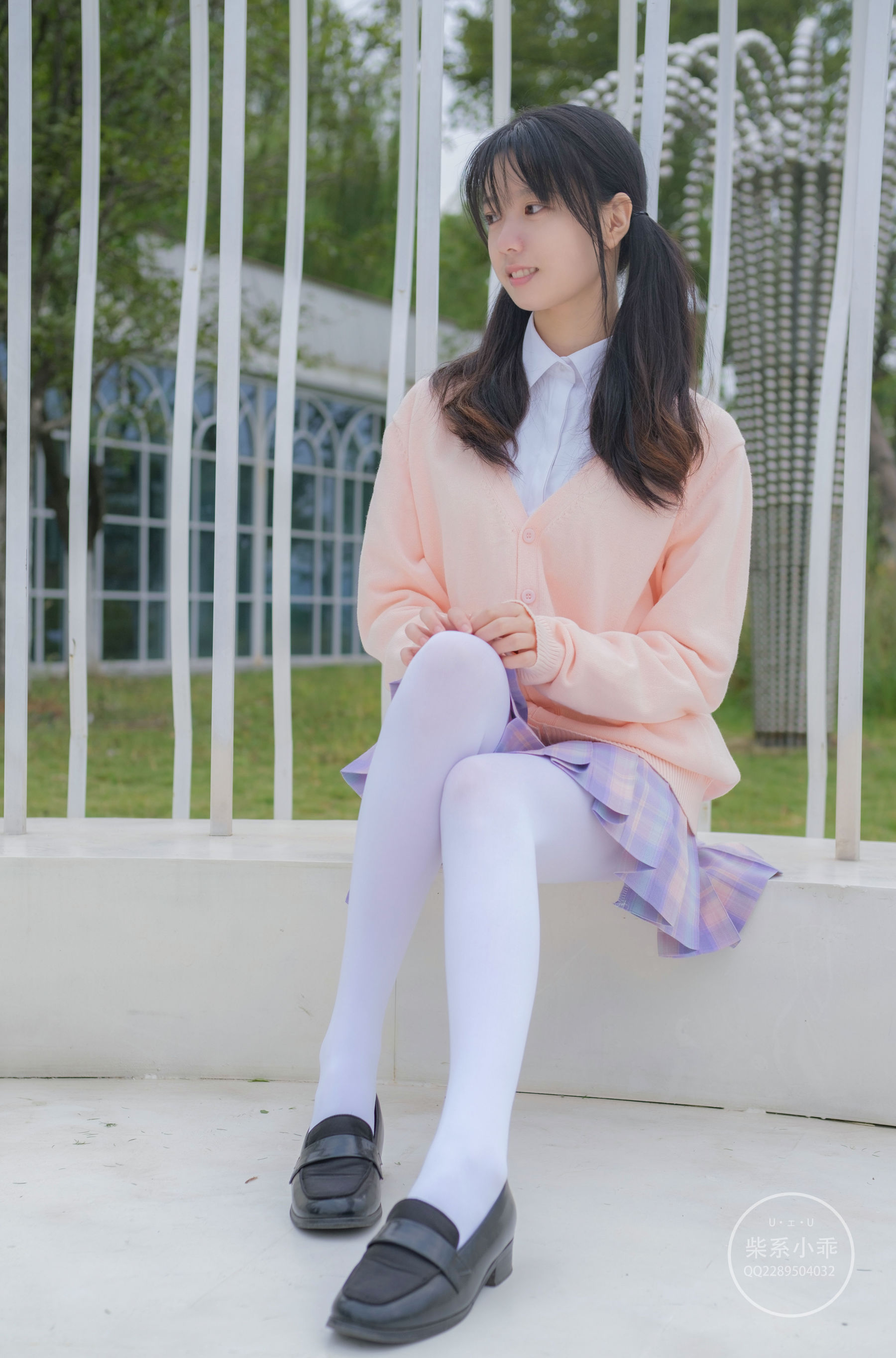 柴系小乖(稚乖画册) – 颓废 [73P]-66COS