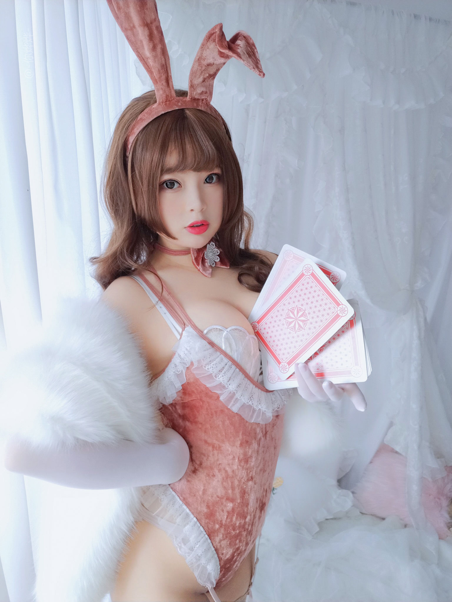 萌系小姐姐-白烨- 赌场女郎 [55P]-66COS