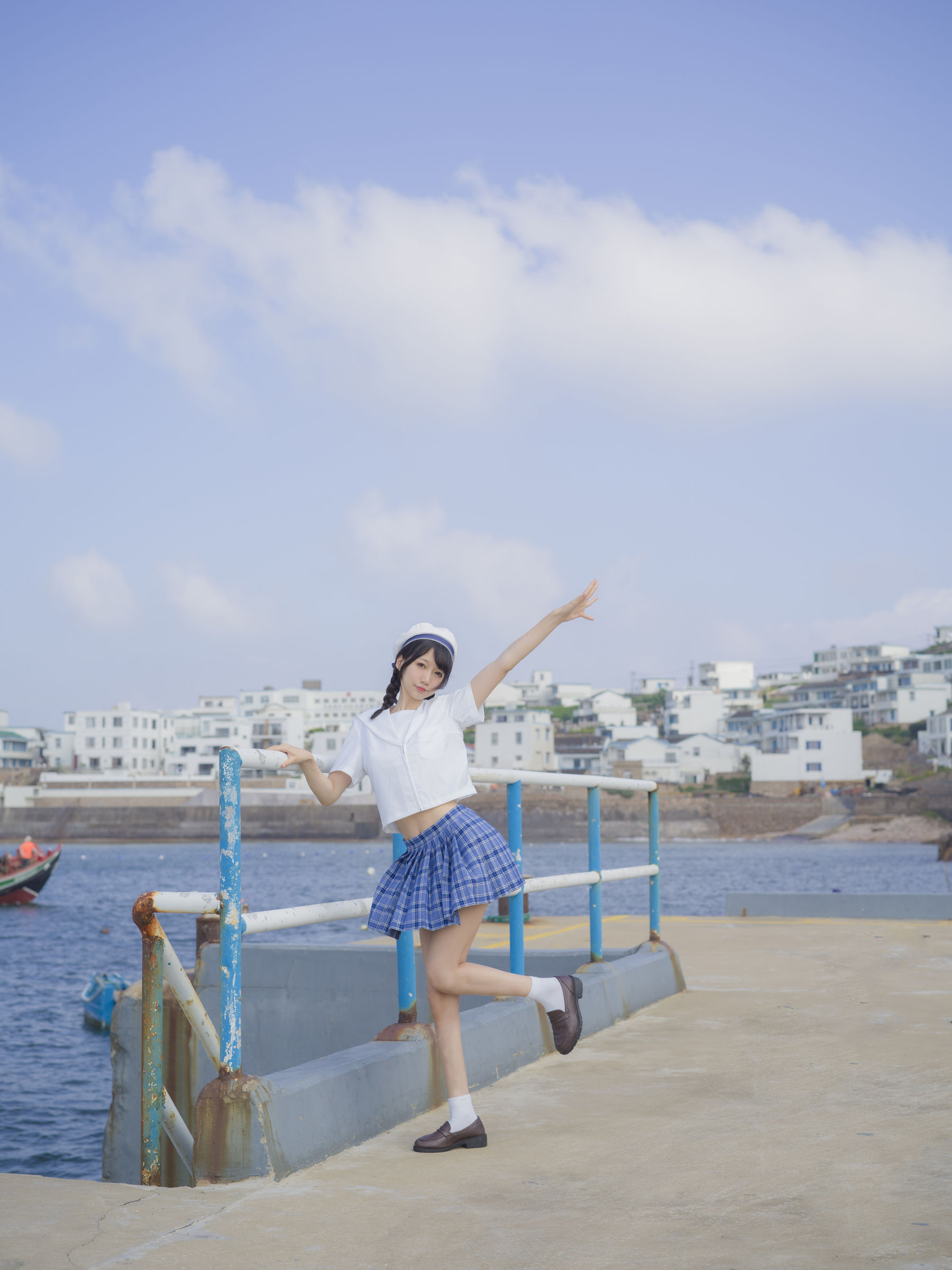 [Cosplay写真] NAGISA魔物喵 – 海风与少女 [14P]-66COS